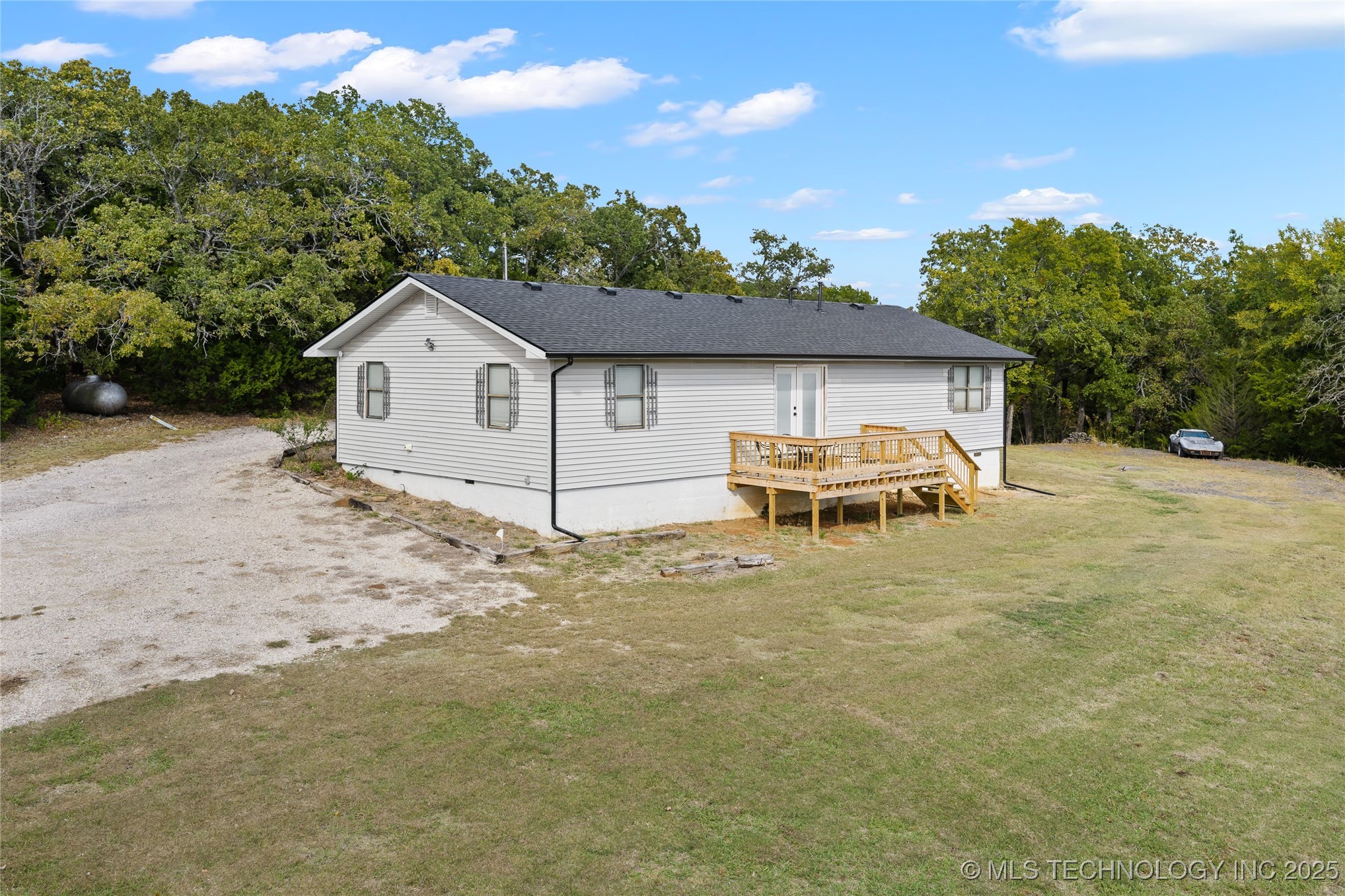 3133 Chickasaw Trail Property Photo 2