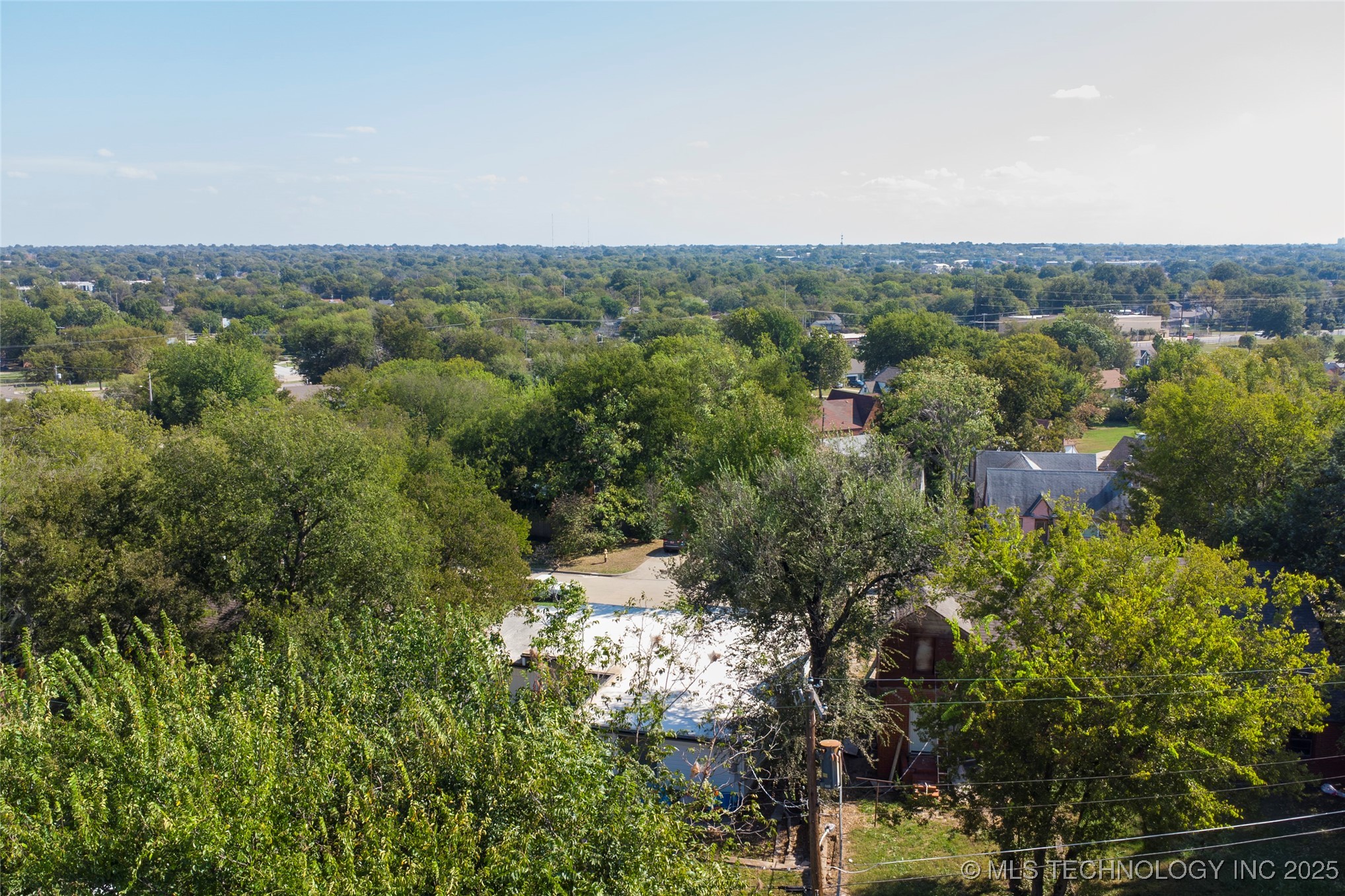 2225 N Main Street Property Photo 19