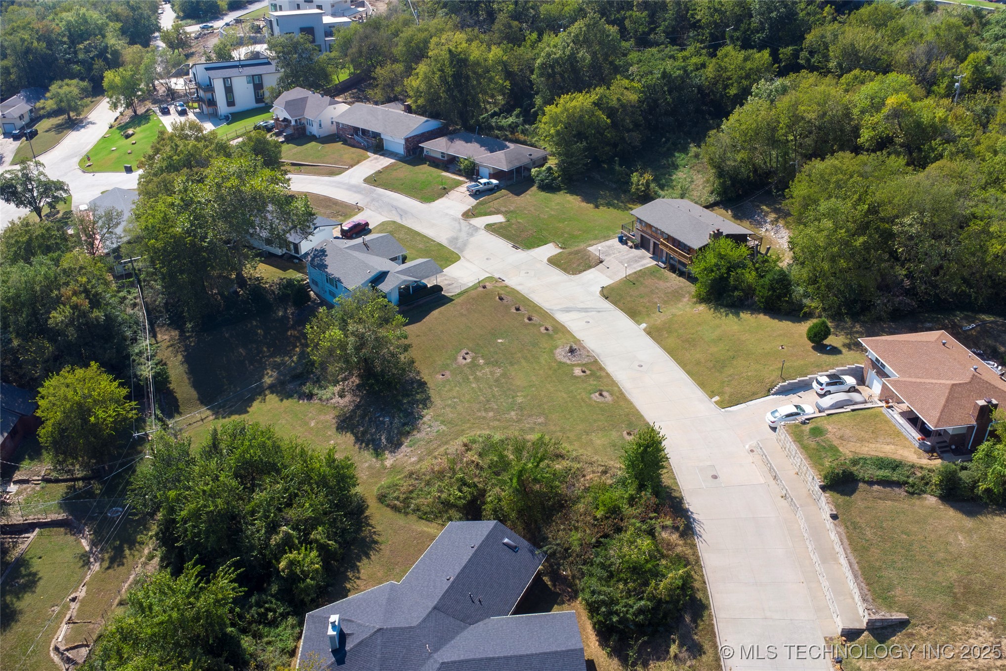 2225 N Main Street Property Photo 27