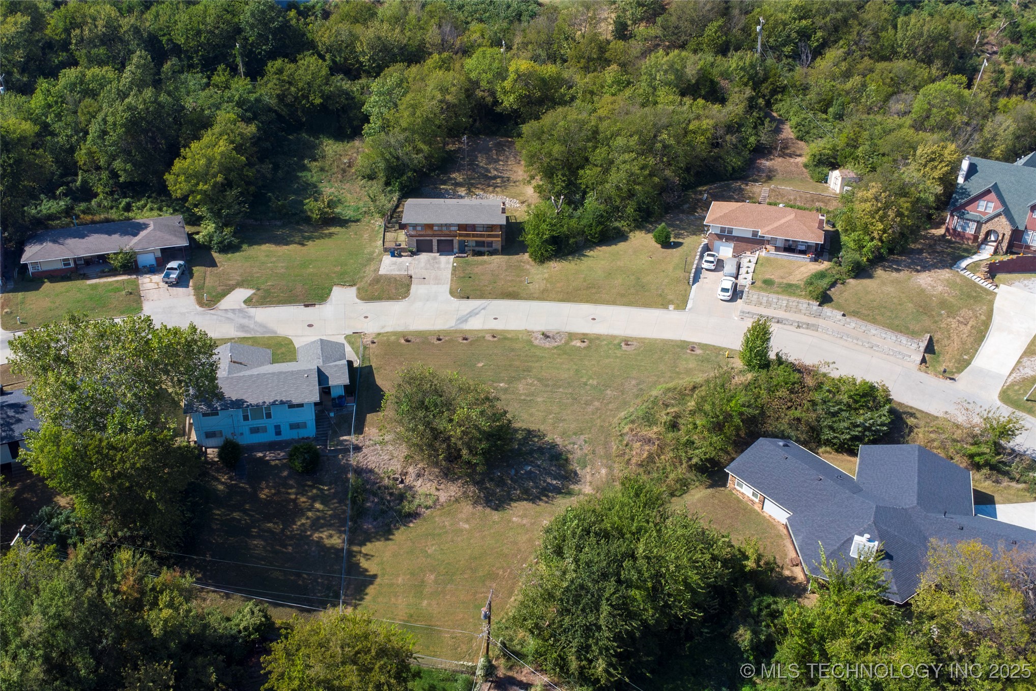 2225 N Main Street Property Photo 28