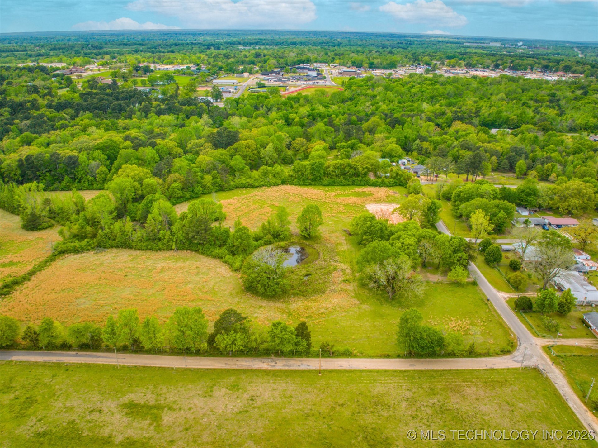 2025 Kuykendall Road Property Photo 4