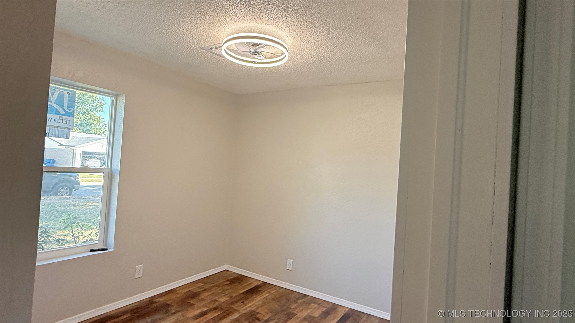 16420 E 3rd Street Property Photo 8