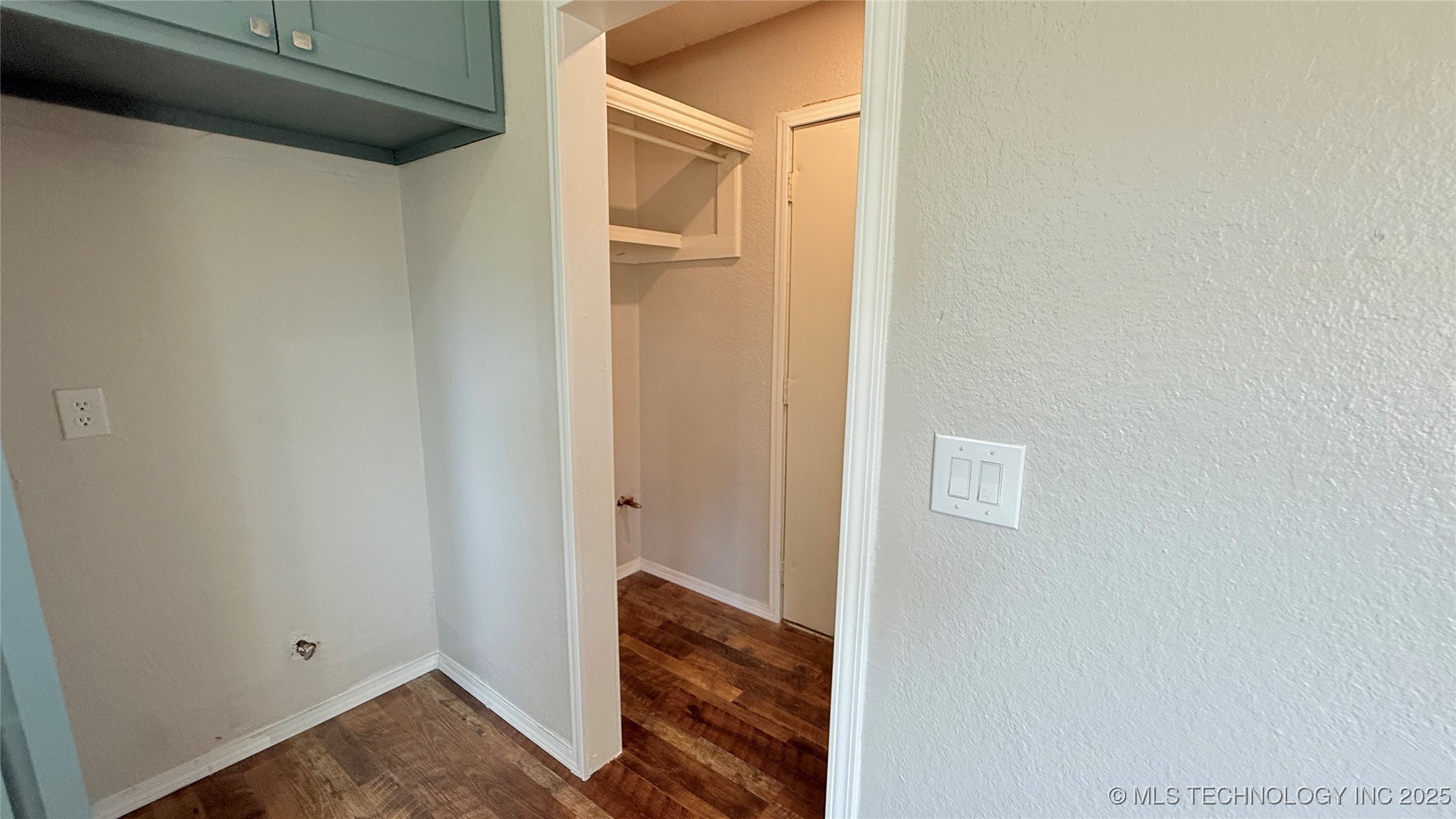 16420 E 3rd Street Property Photo 10