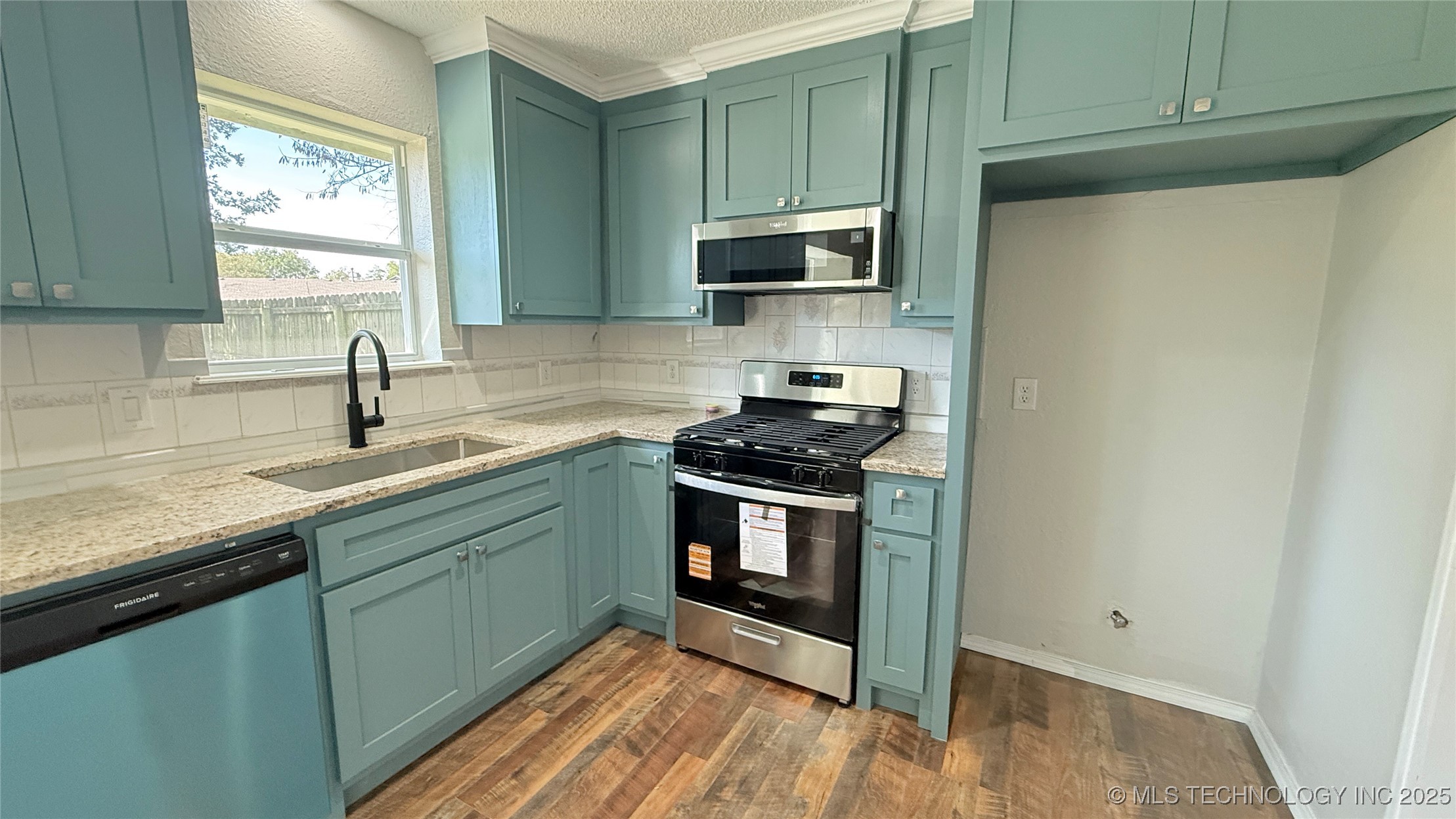 16420 E 3rd Street Property Photo 13