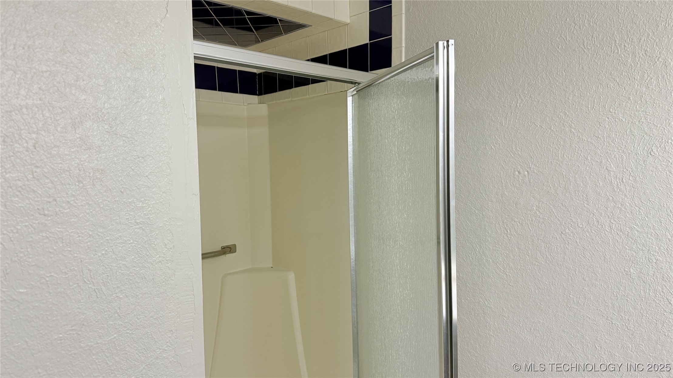 16420 E 3rd Street Property Photo 20