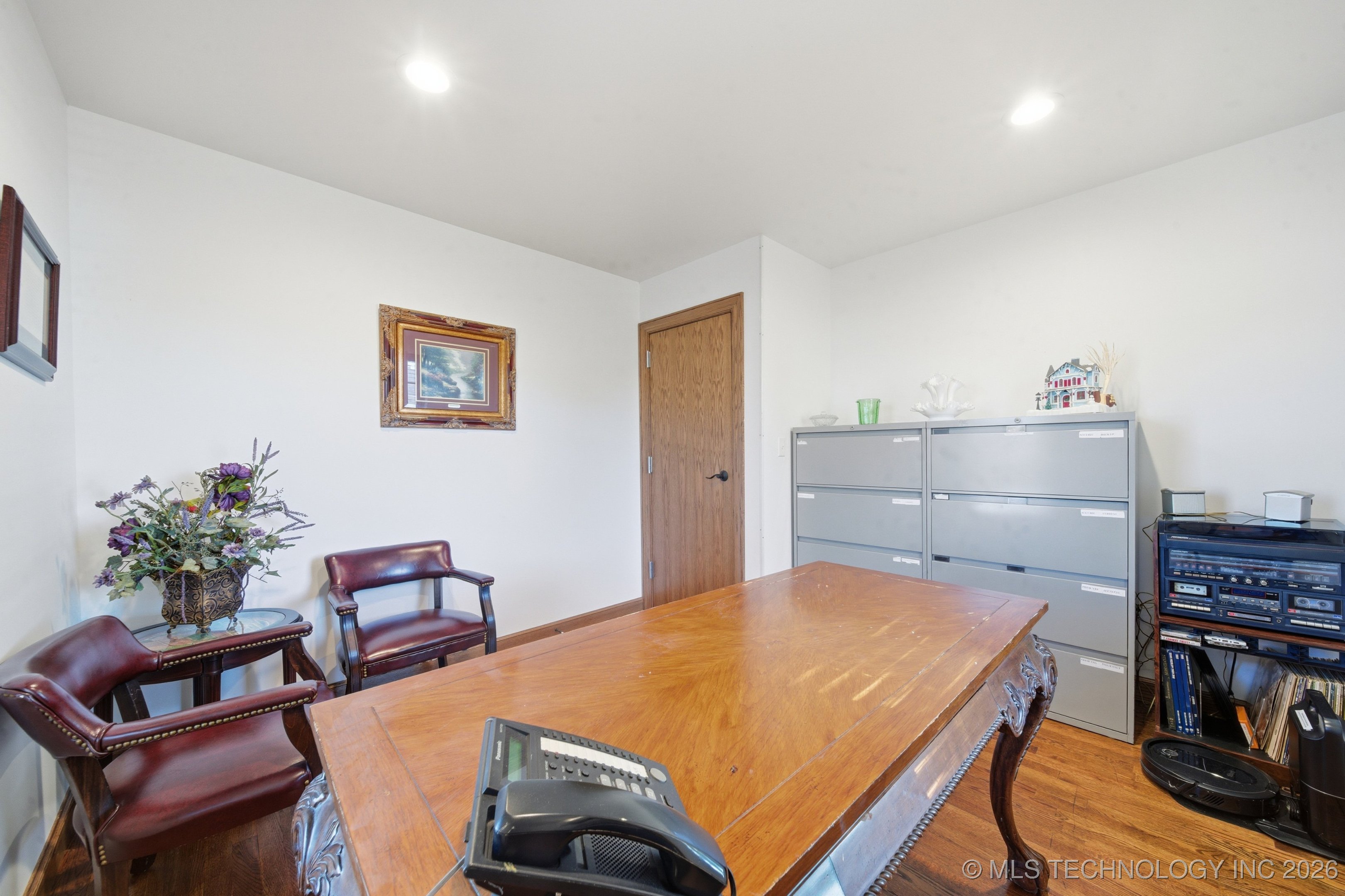 601 S Cherokee Street Property Photo 22