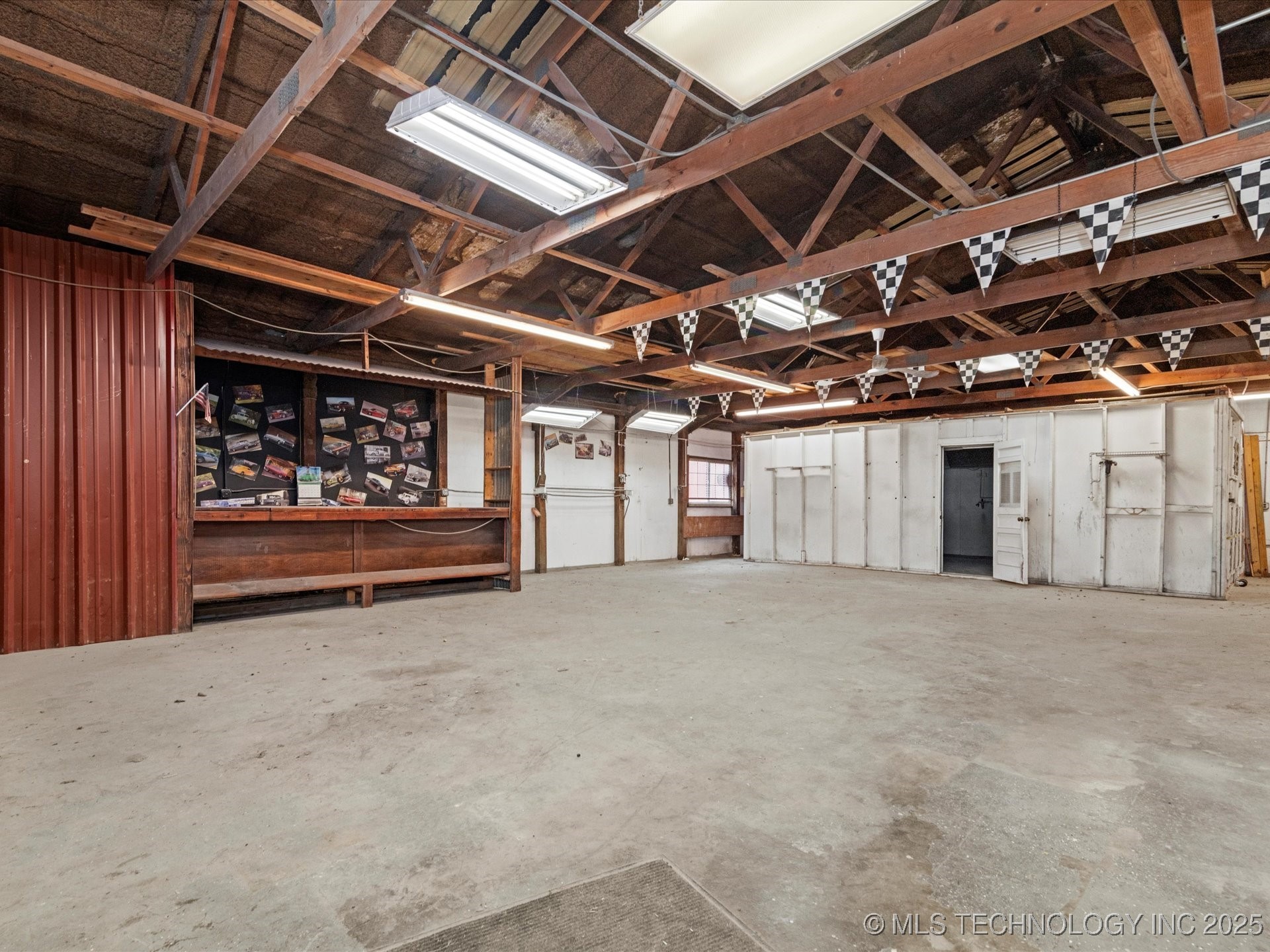 315 S Bucy Avenue Property Photo 3