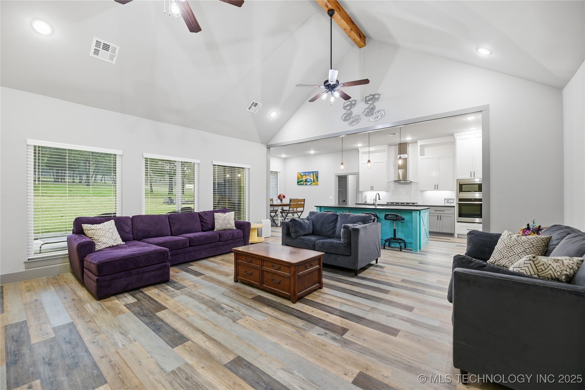 19985 S Wind Ridge Drive Property Photo 5