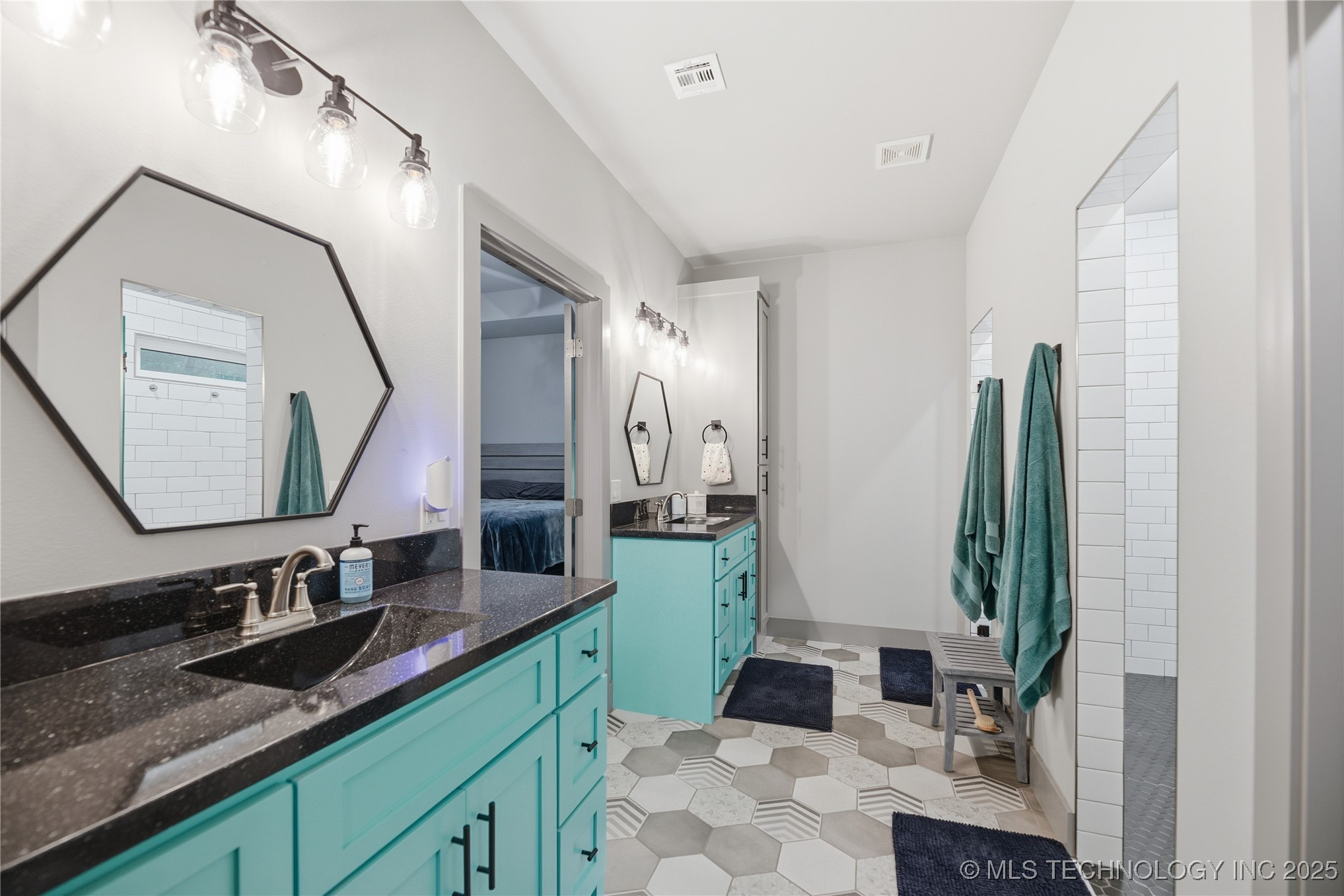 19985 S Wind Ridge Drive Property Photo 20