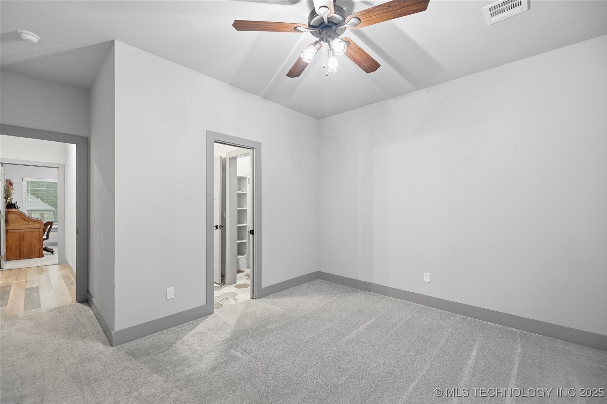 19985 S Wind Ridge Drive Property Photo 32