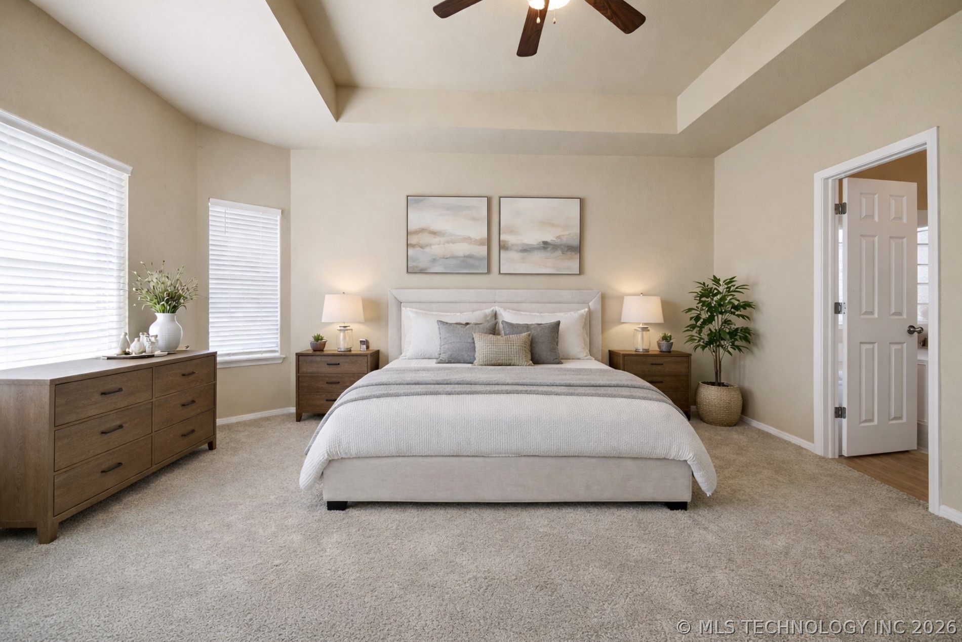 1017 W Quinton Street S Property Photo 28