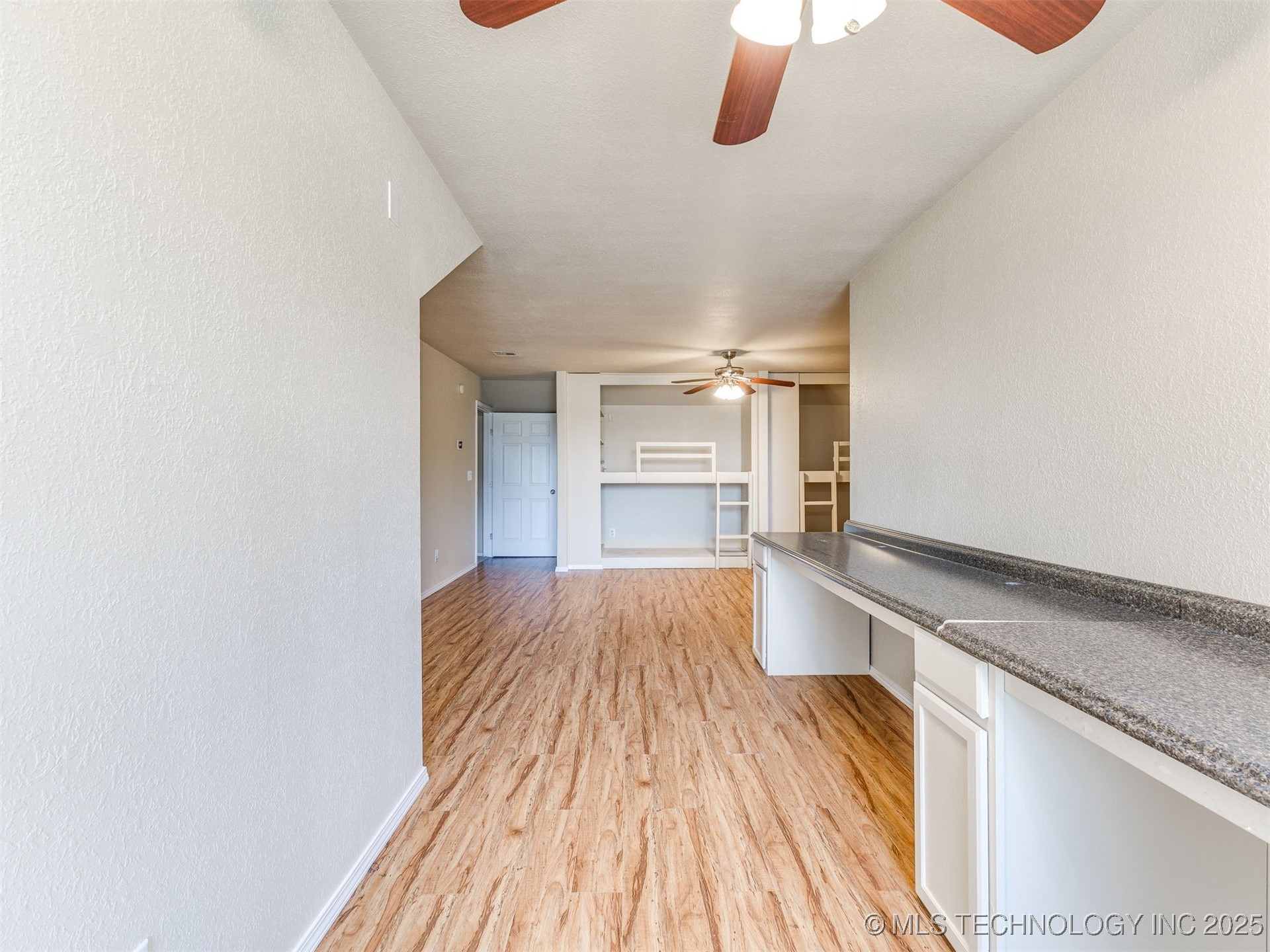 1017 W Quinton Street S Property Photo 41