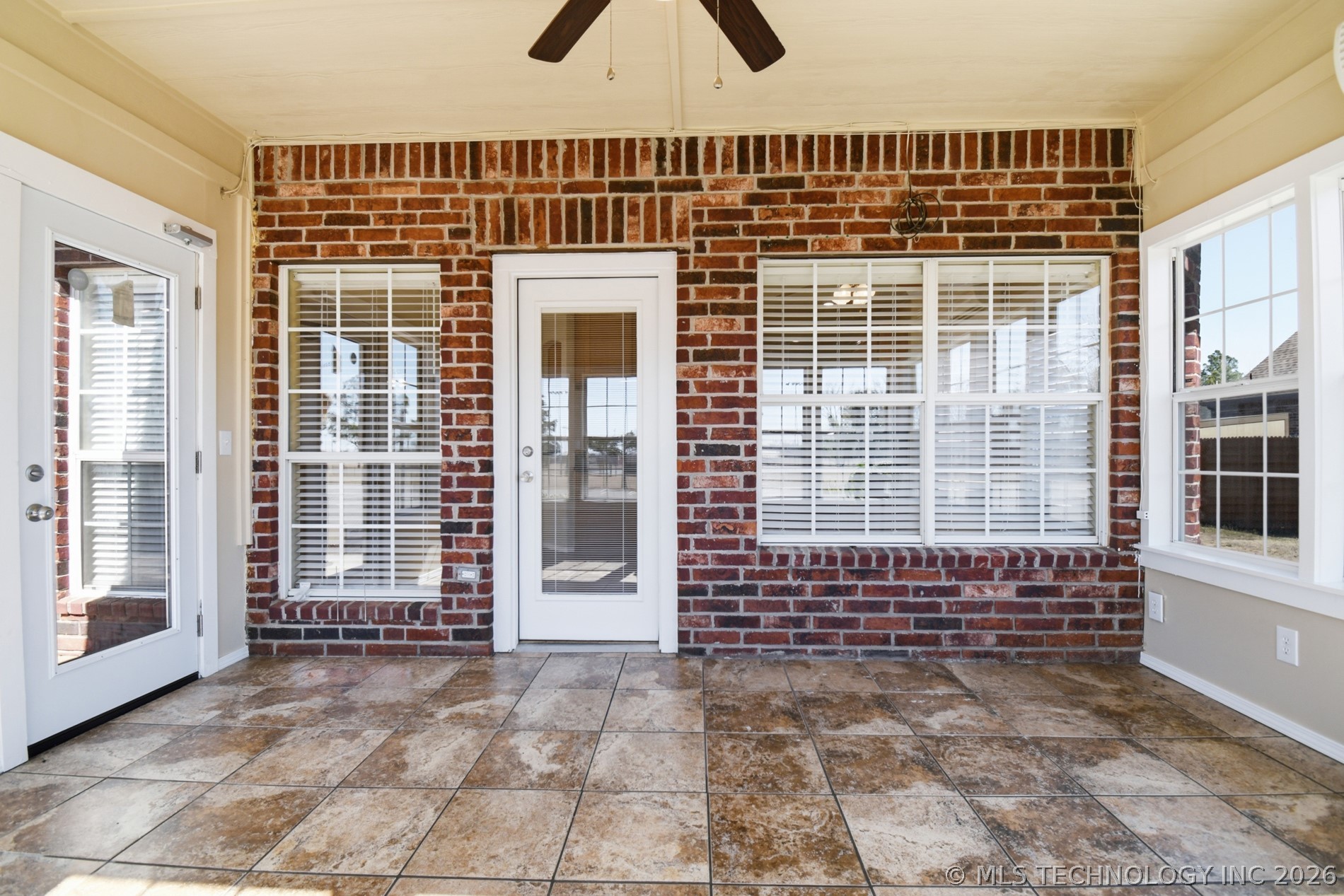 1017 W Quinton Street S Property Photo 48