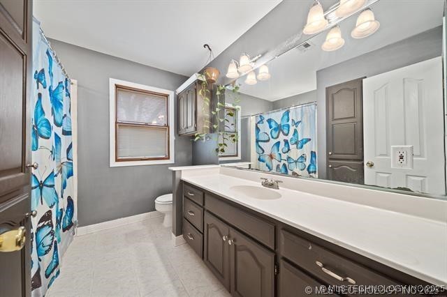 8244 E 37th Street Property Photo 11