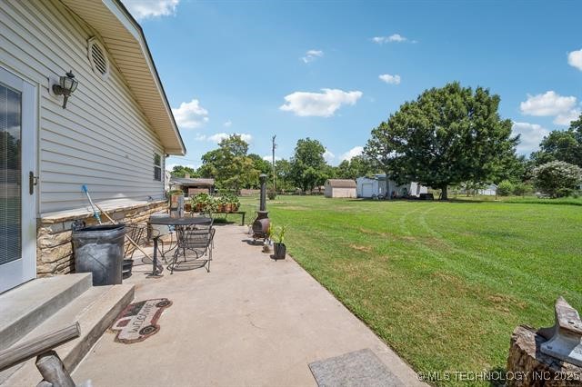 8244 E 37th Street Property Photo 13