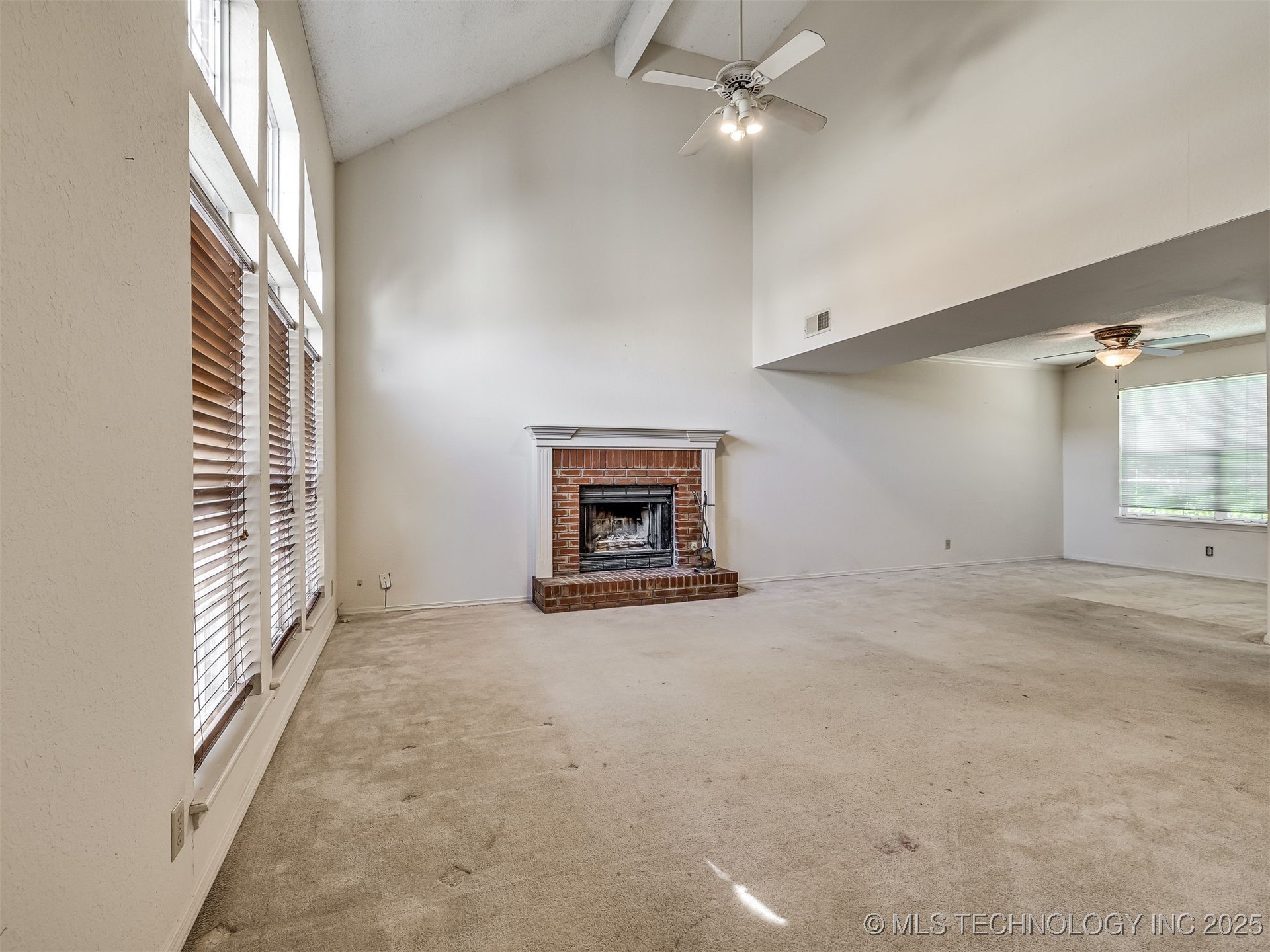 1812 S Gardenia Avenue Property Photo 11