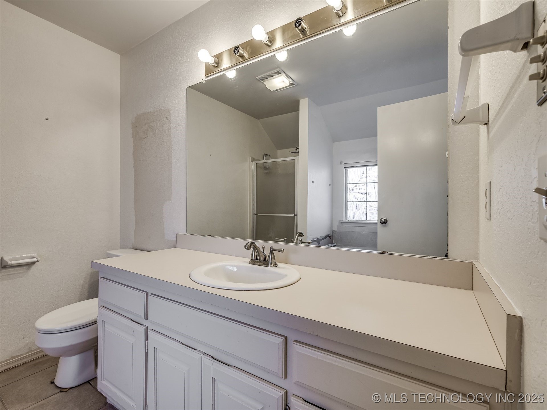 1812 S Gardenia Avenue Property Photo 35