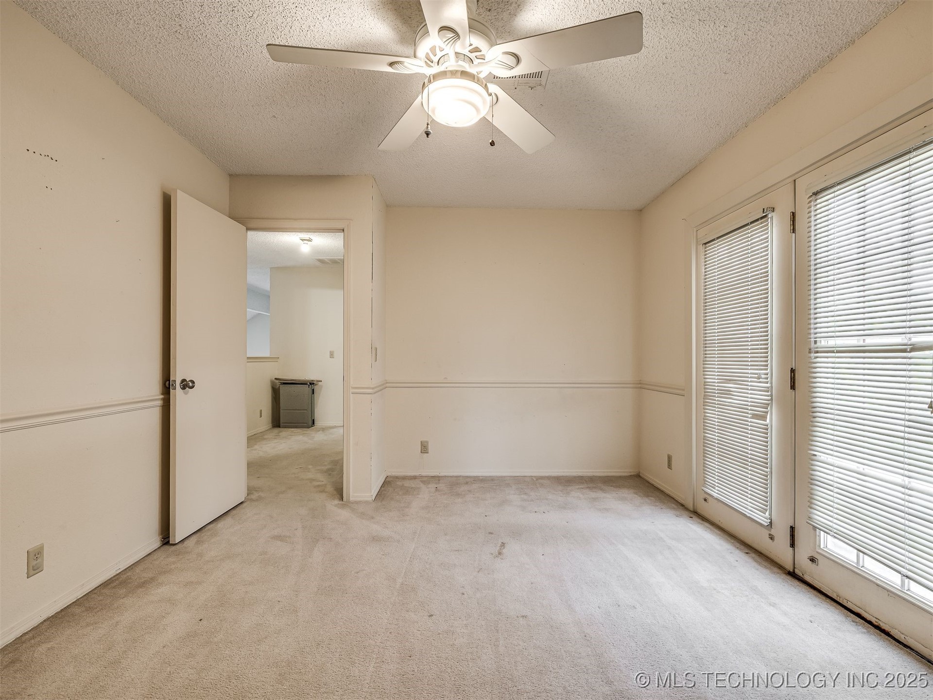 1812 S Gardenia Avenue Property Photo 47