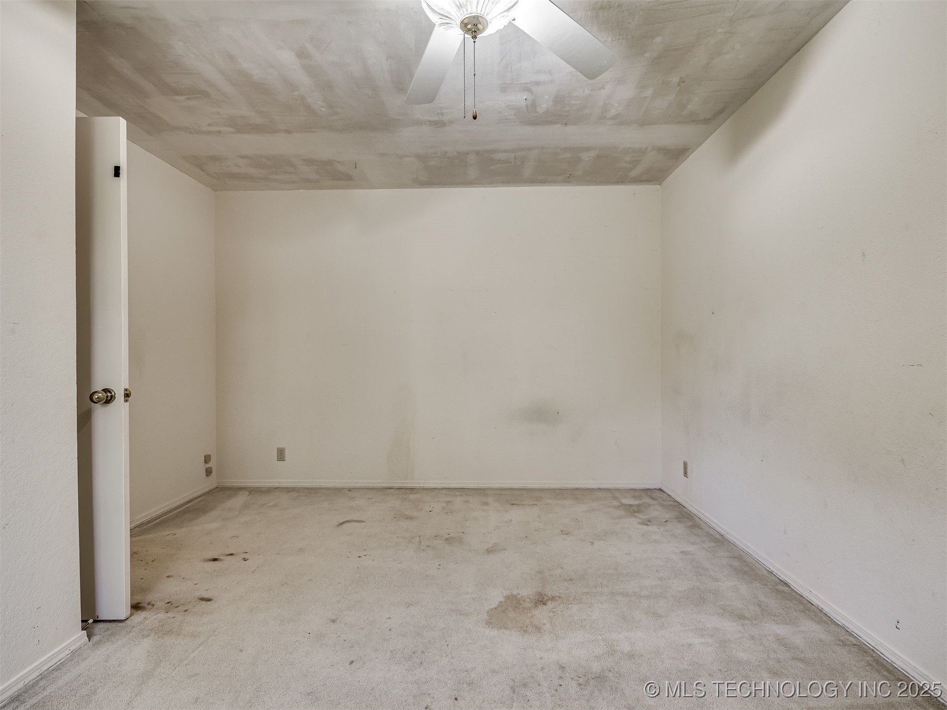 1812 S Gardenia Avenue Property Photo 52