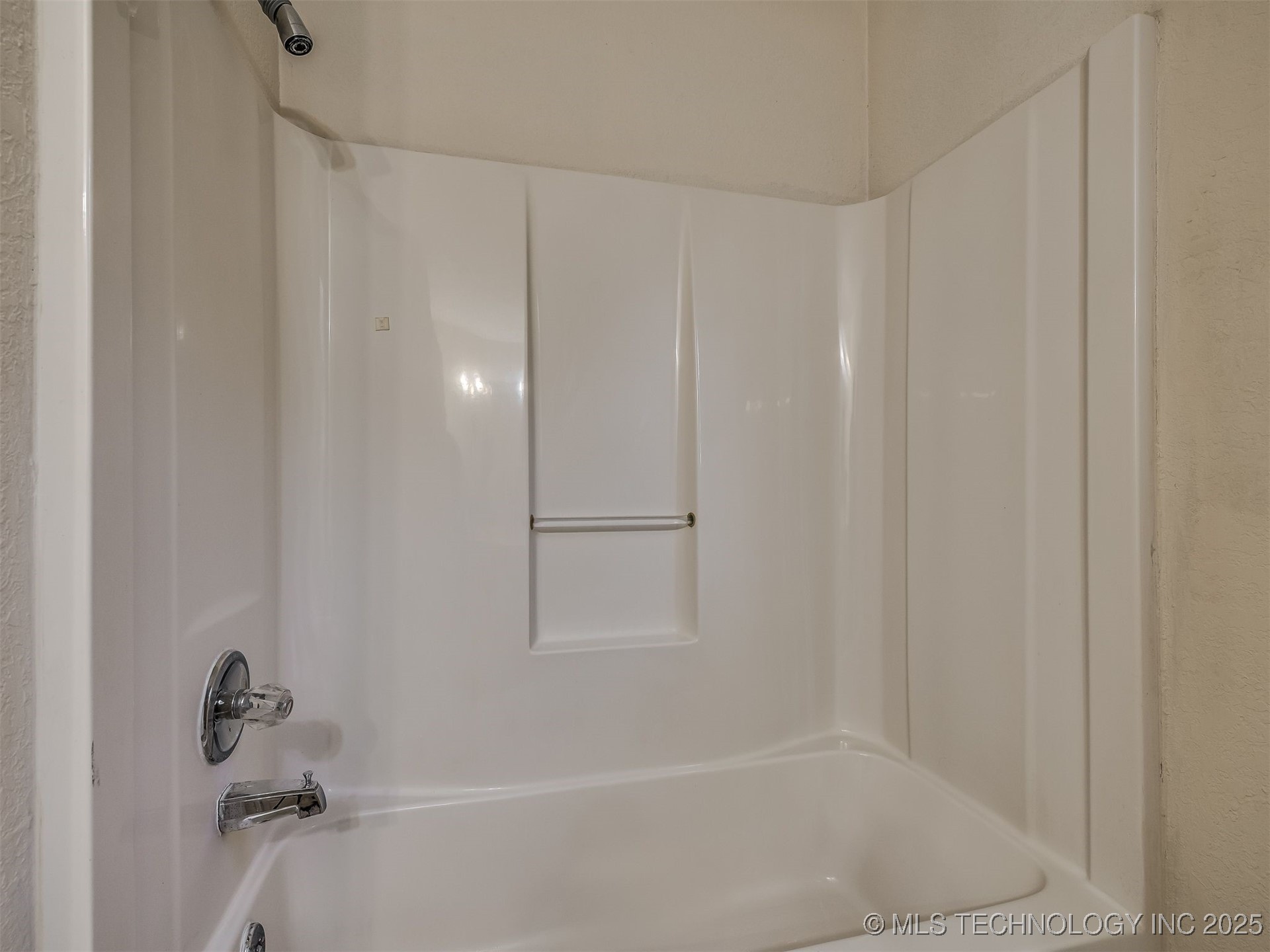 1812 S Gardenia Avenue Property Photo 57