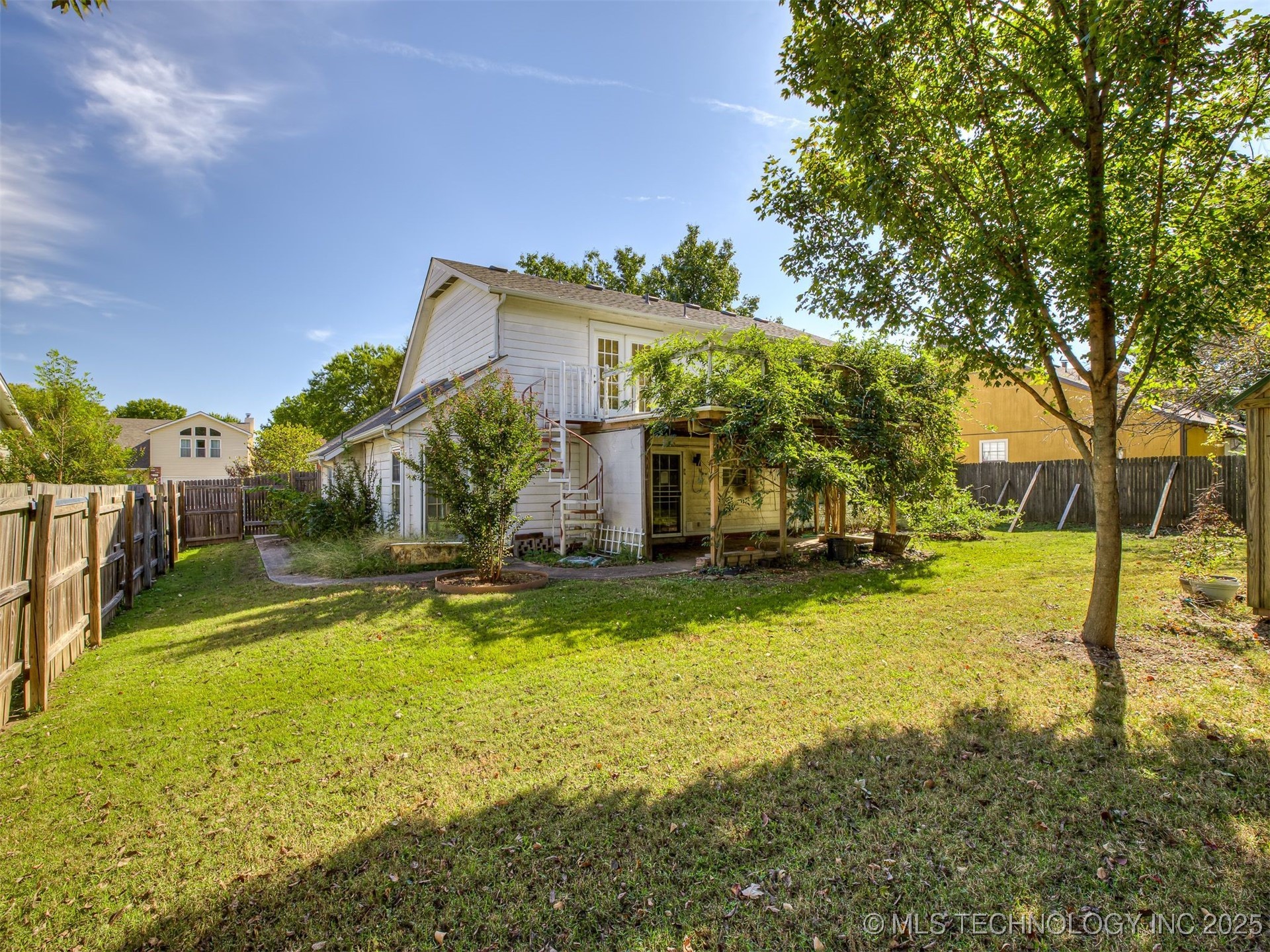 1812 S Gardenia Avenue Property Photo 60