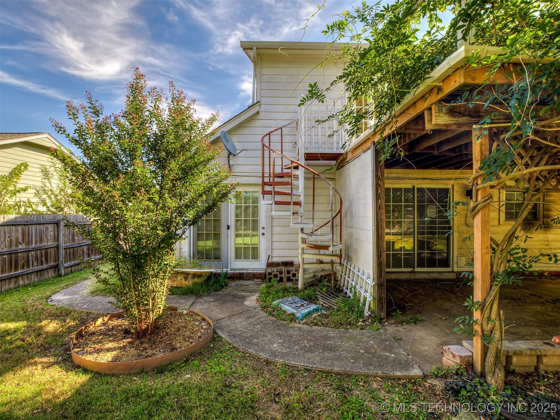 1812 S Gardenia Avenue Property Photo 62