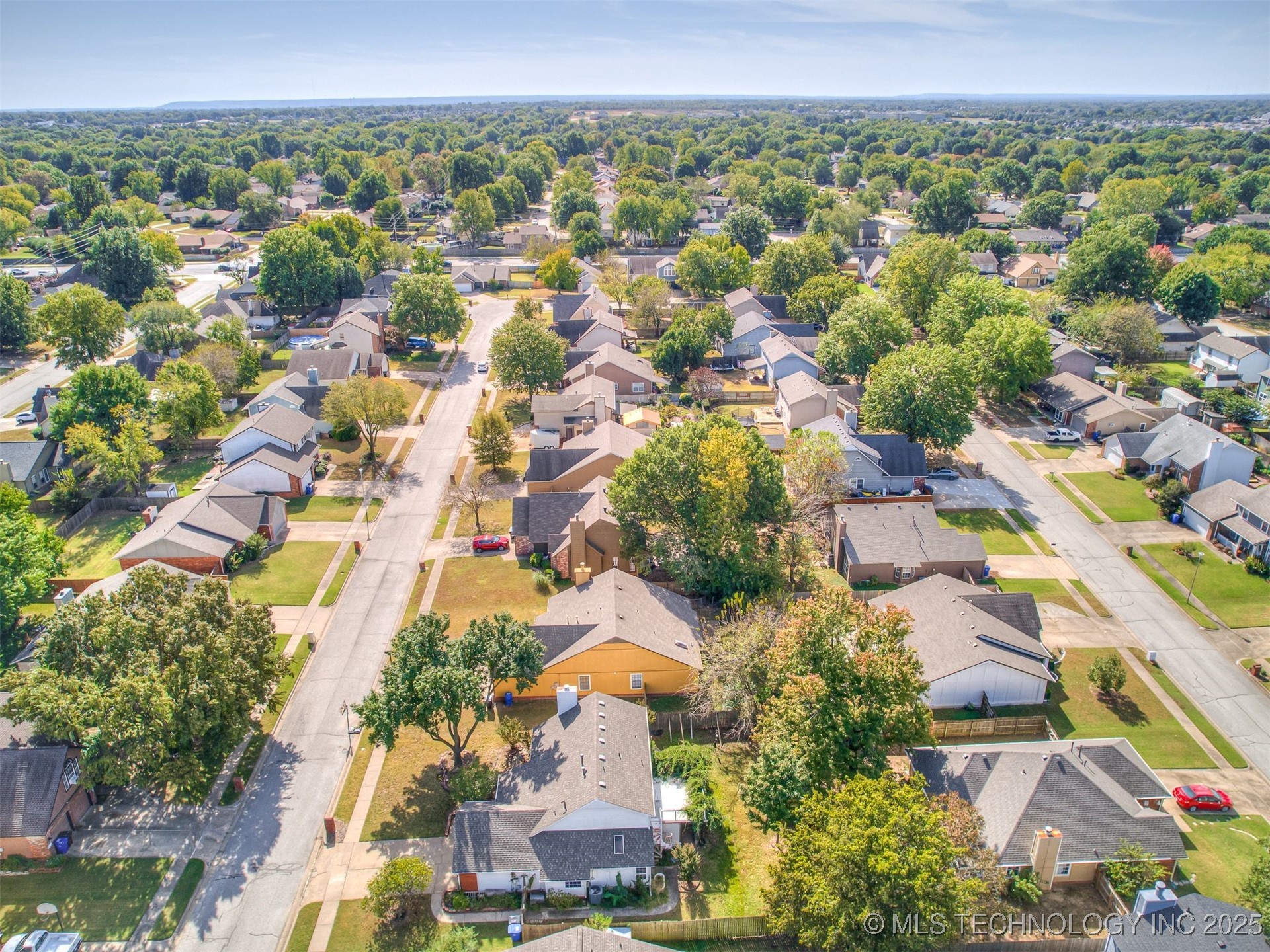 1812 S Gardenia Avenue Property Photo 83