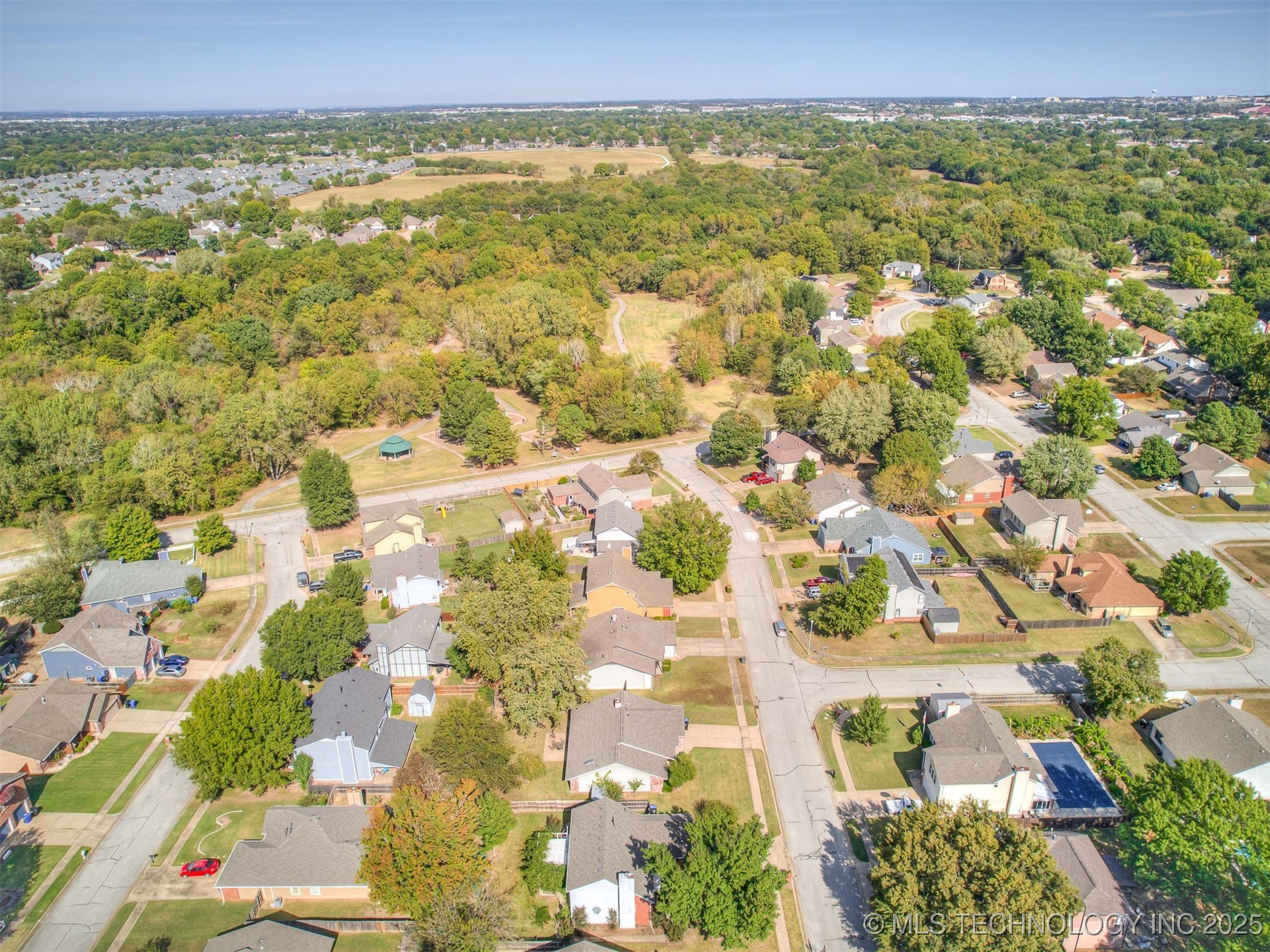 1812 S Gardenia Avenue Property Photo 85