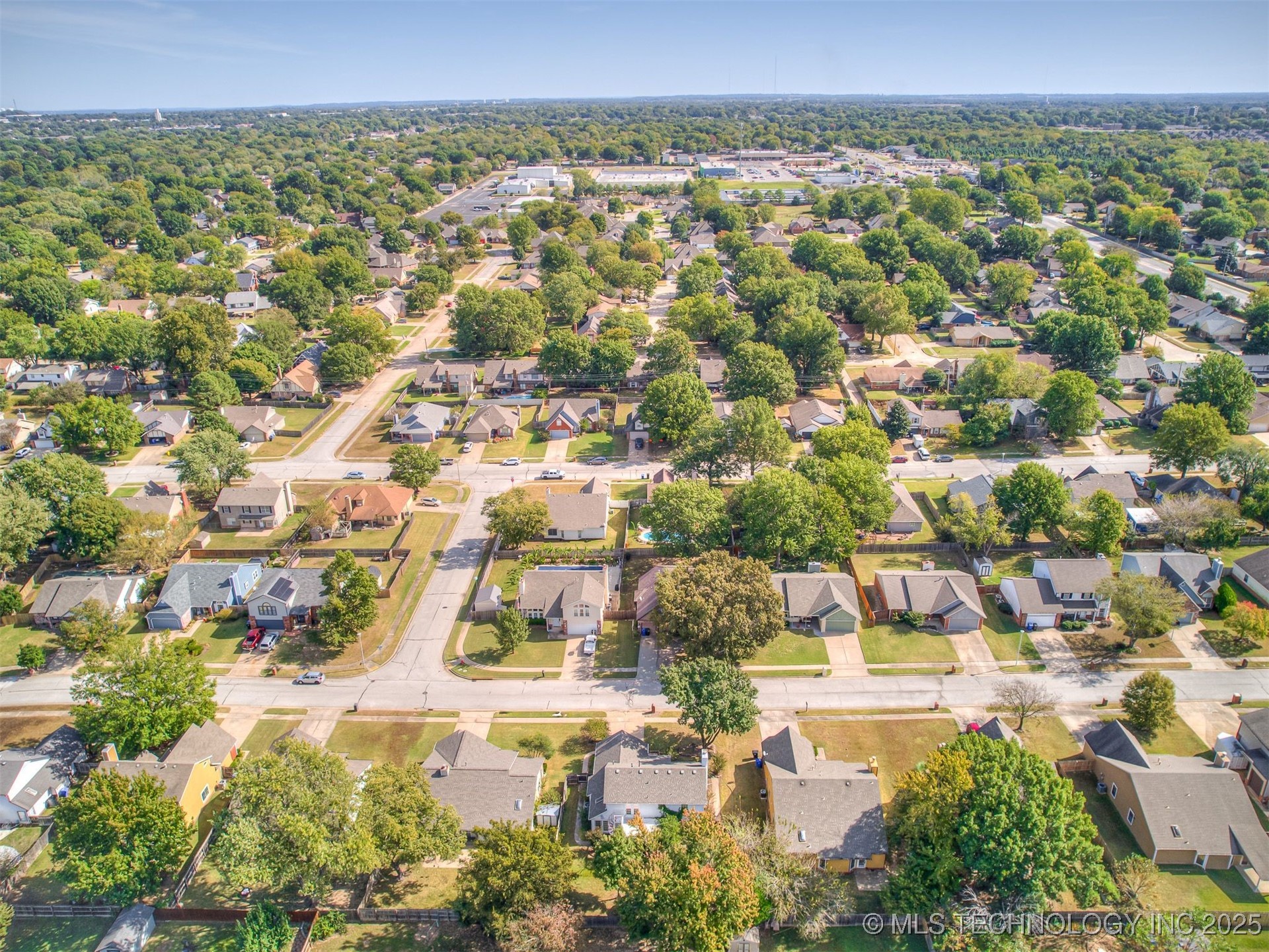 1812 S Gardenia Avenue Property Photo 86