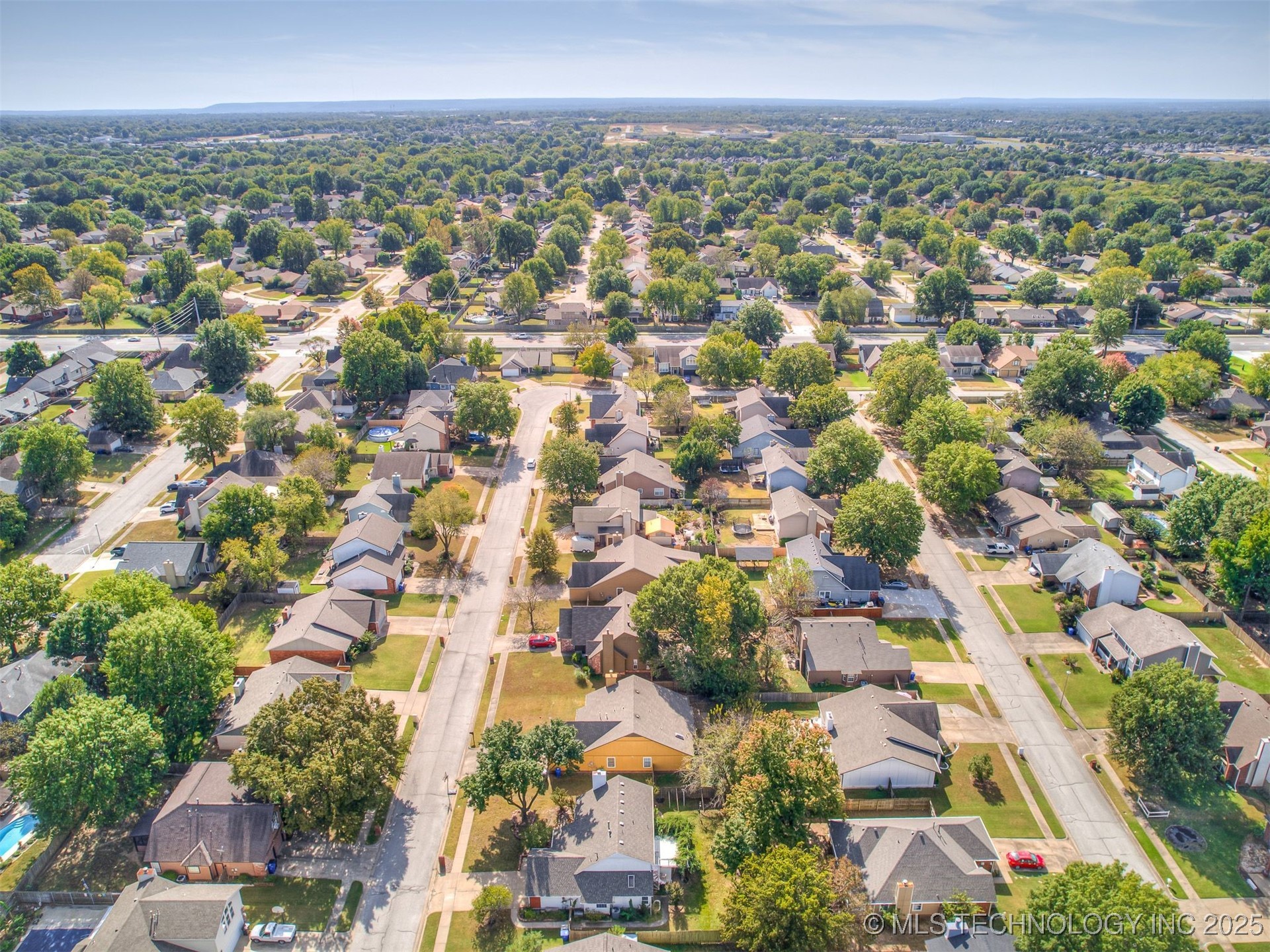 1812 S Gardenia Avenue Property Photo 87