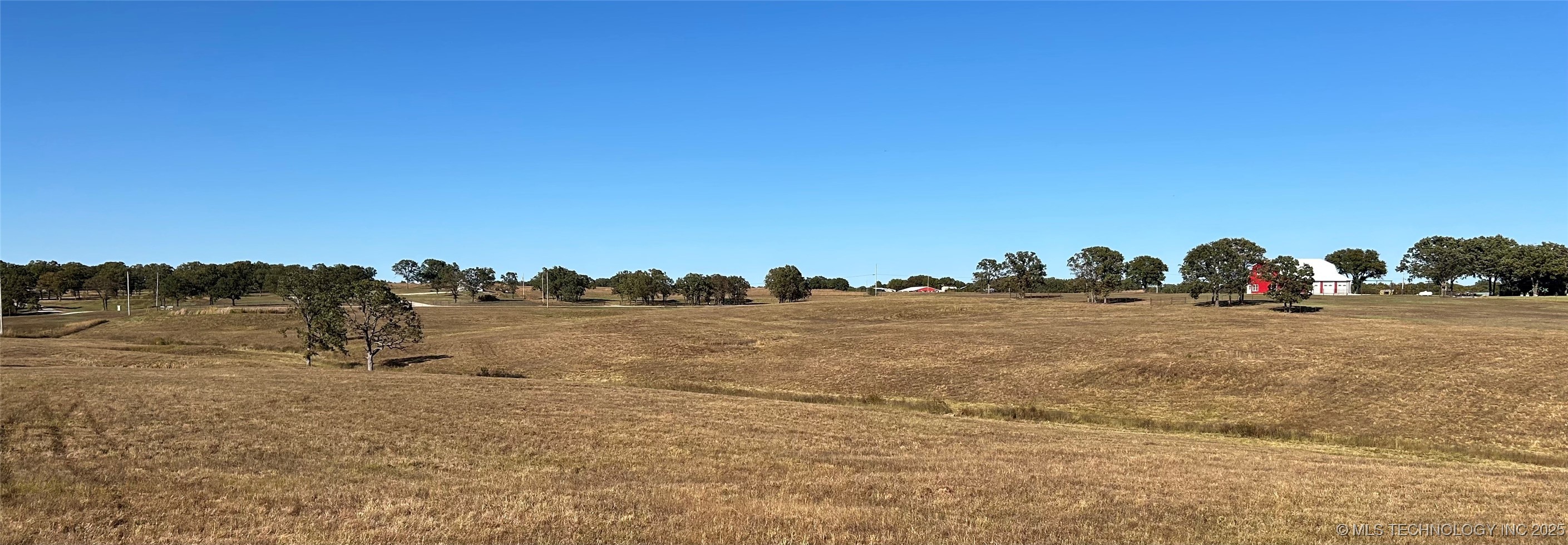 219 County Road 2280 Property Photo 16