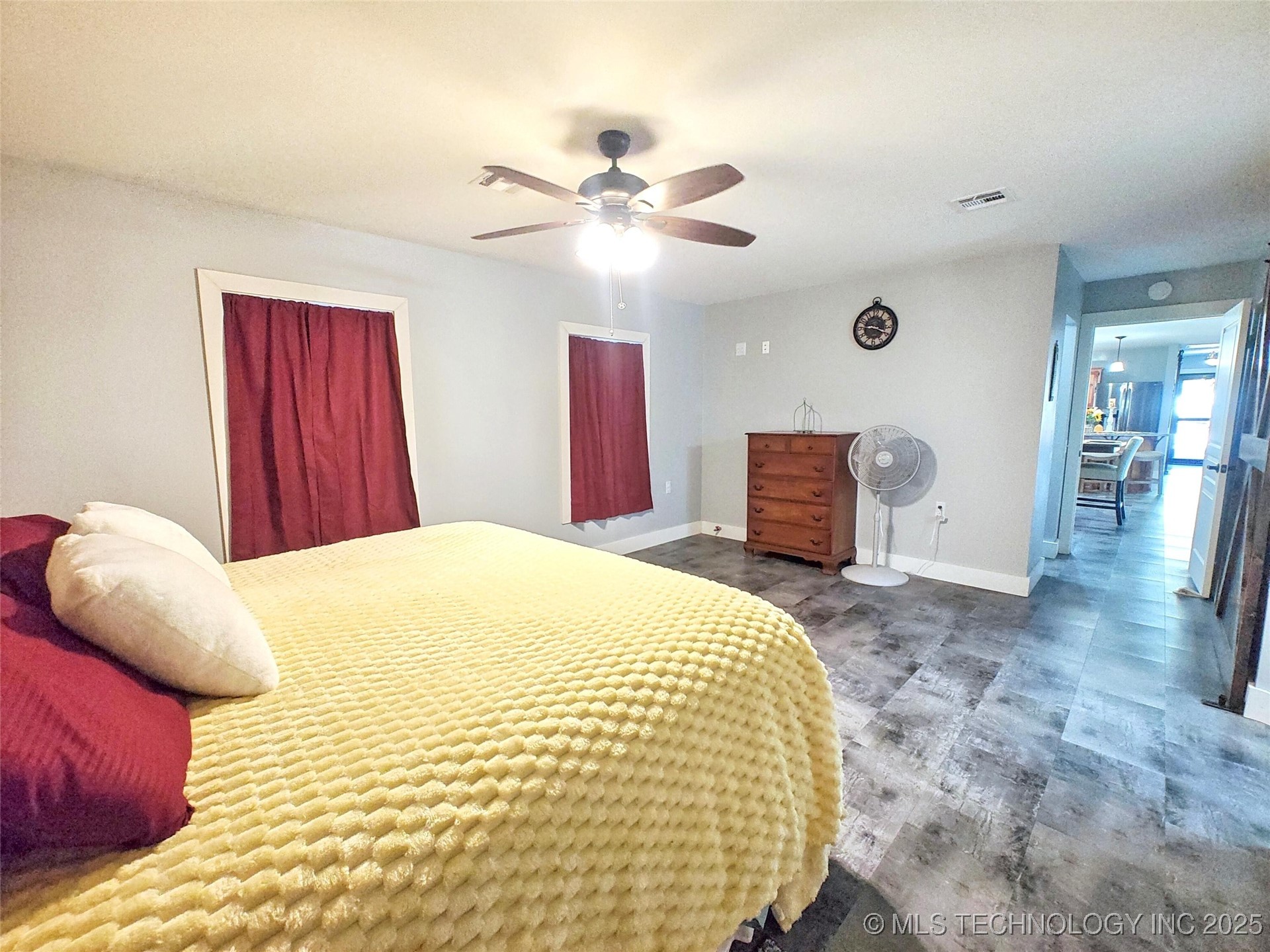 17648 W Grandview Road Property Photo 18