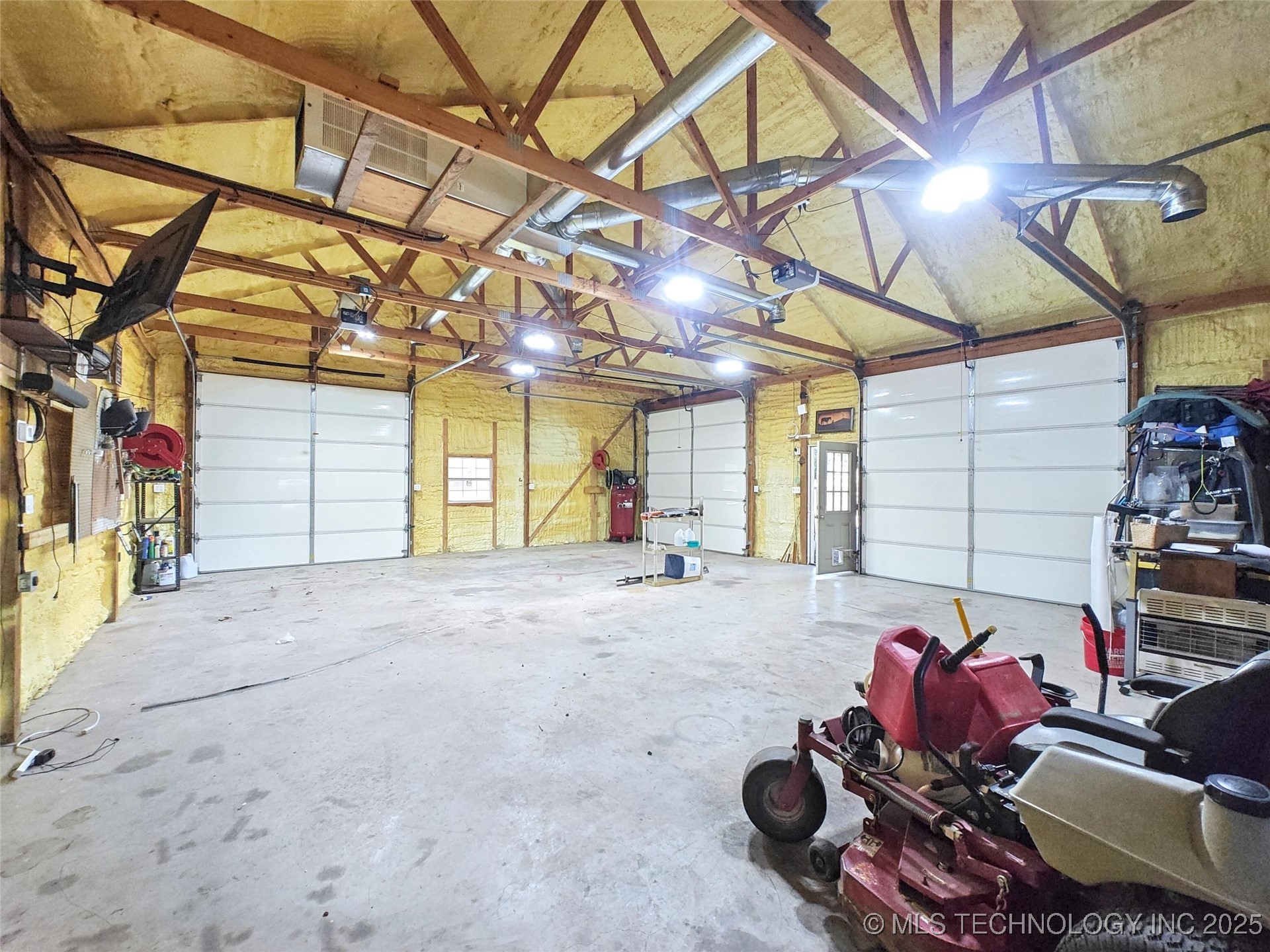 17648 W Grandview Road Property Photo 35