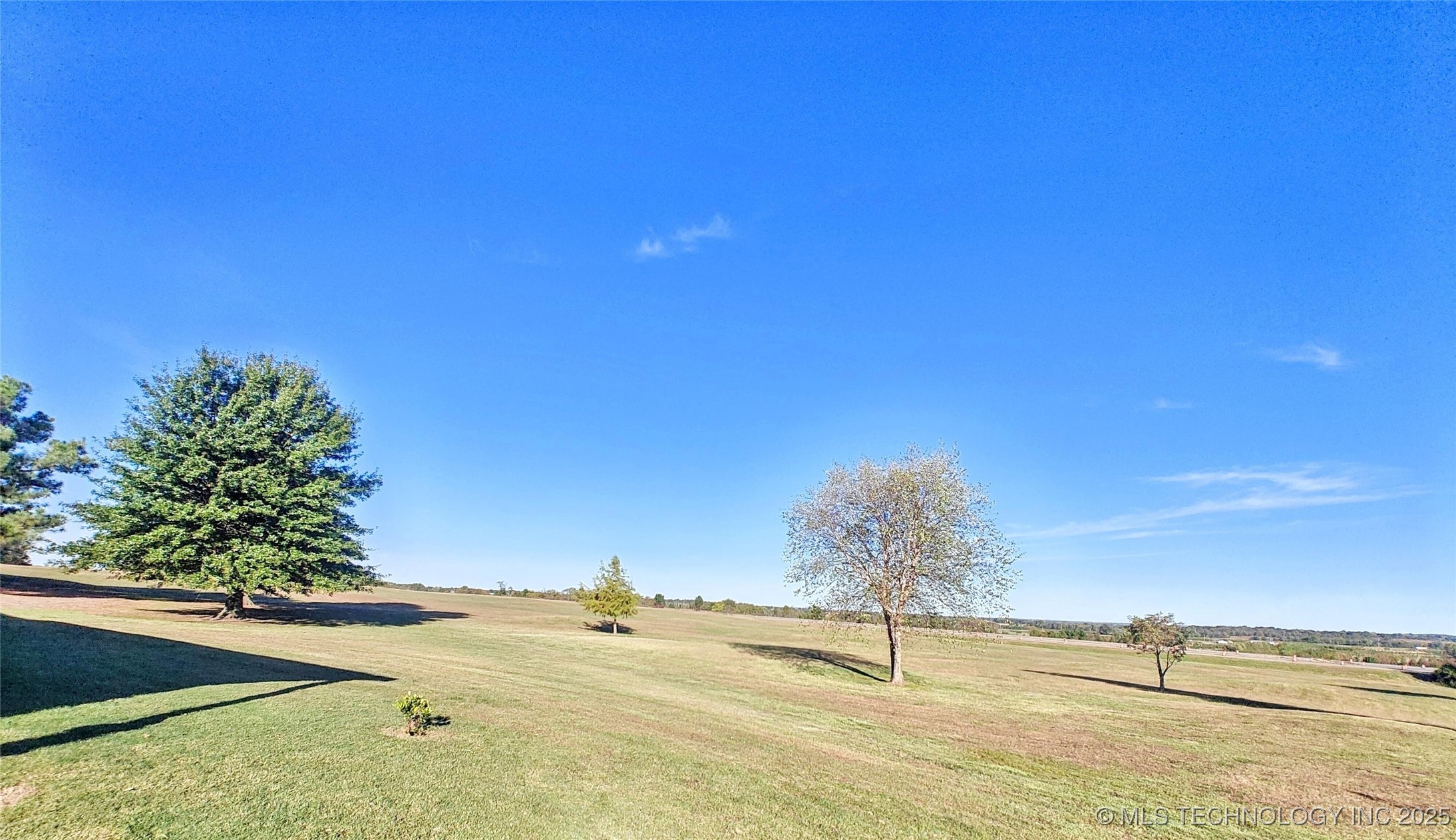 17648 W Grandview Road Property Photo 40