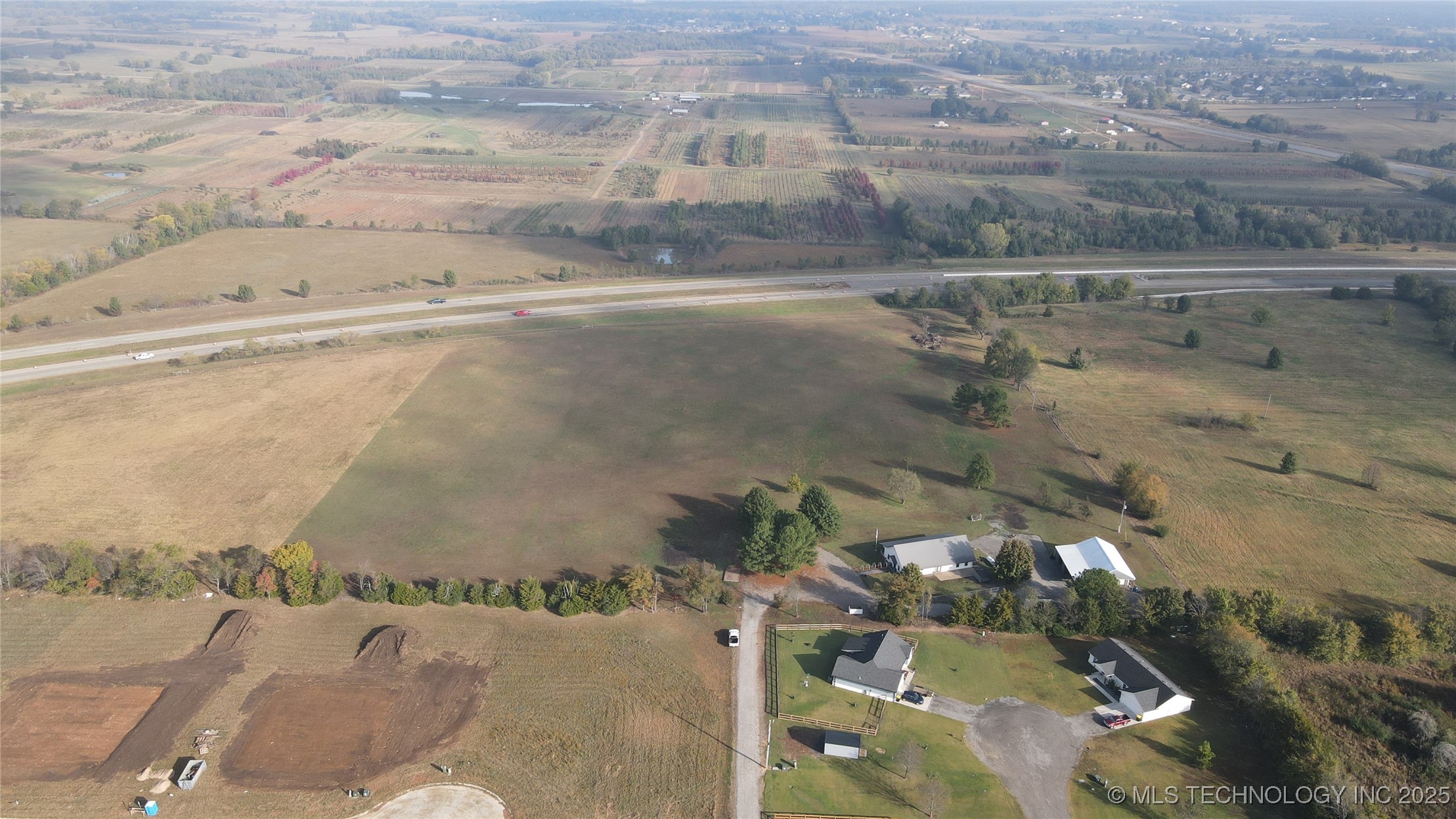 17648 W Grandview Road Property Photo 47