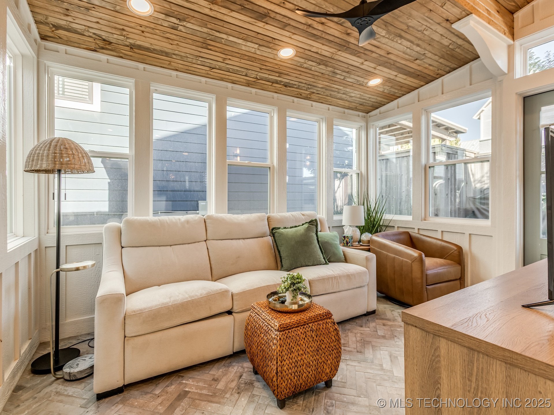 29 Boardwalk Avenue C Property Photo 18