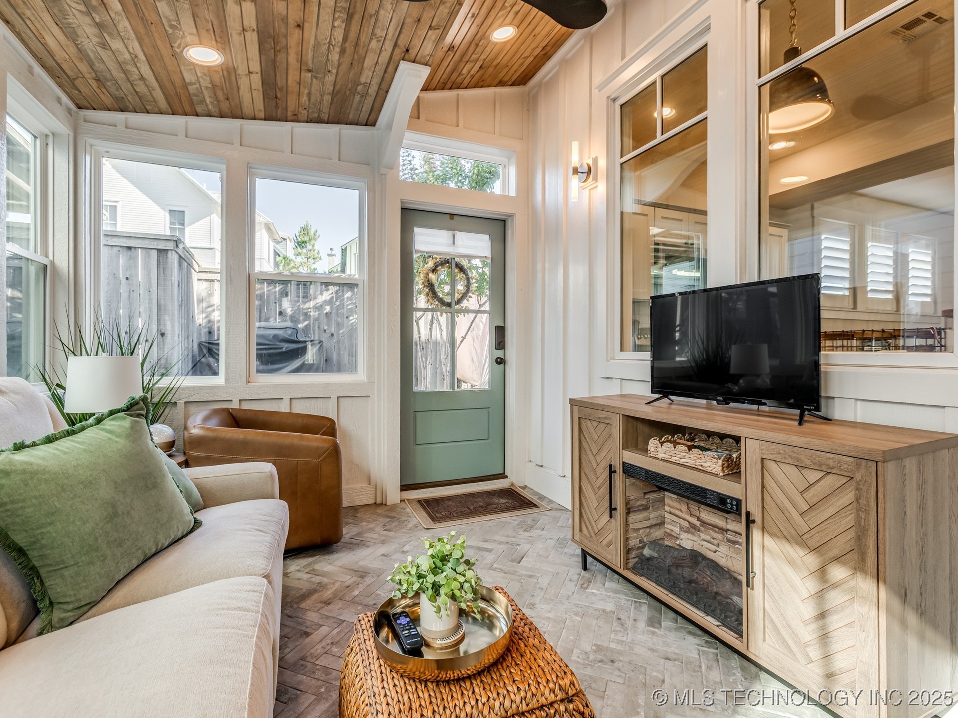 29 Boardwalk Avenue C Property Photo 19