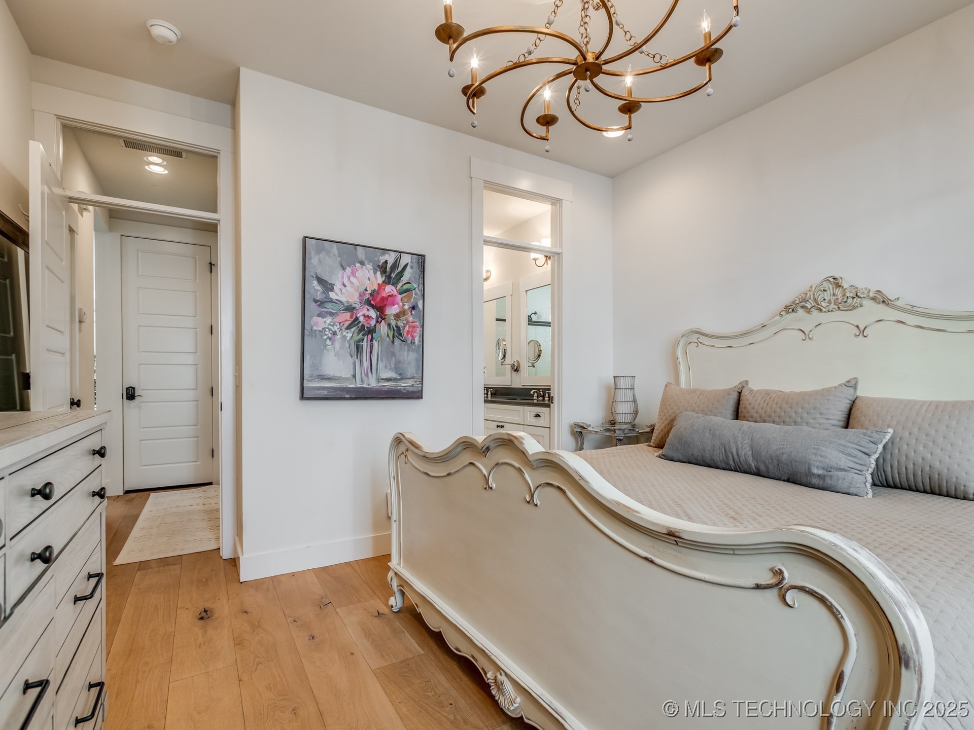 29 Boardwalk Avenue C Property Photo 23