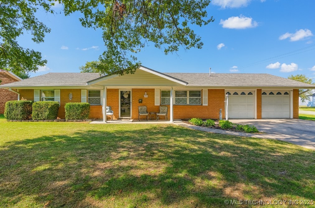 1505 N Creek Property Photo 1