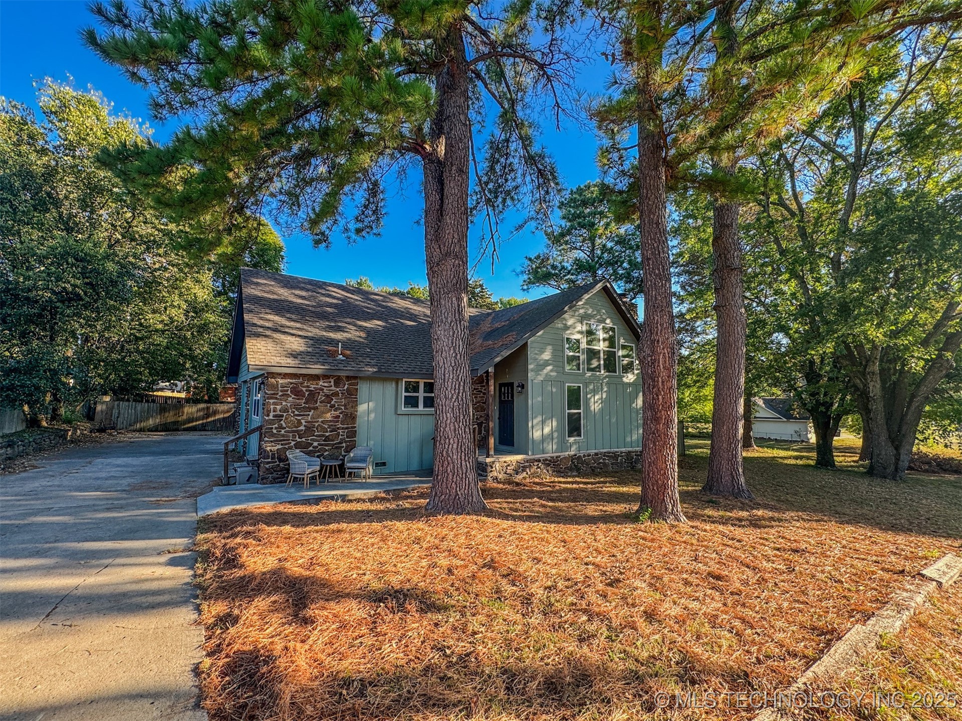 305 Wheeler Street Property Photo 1