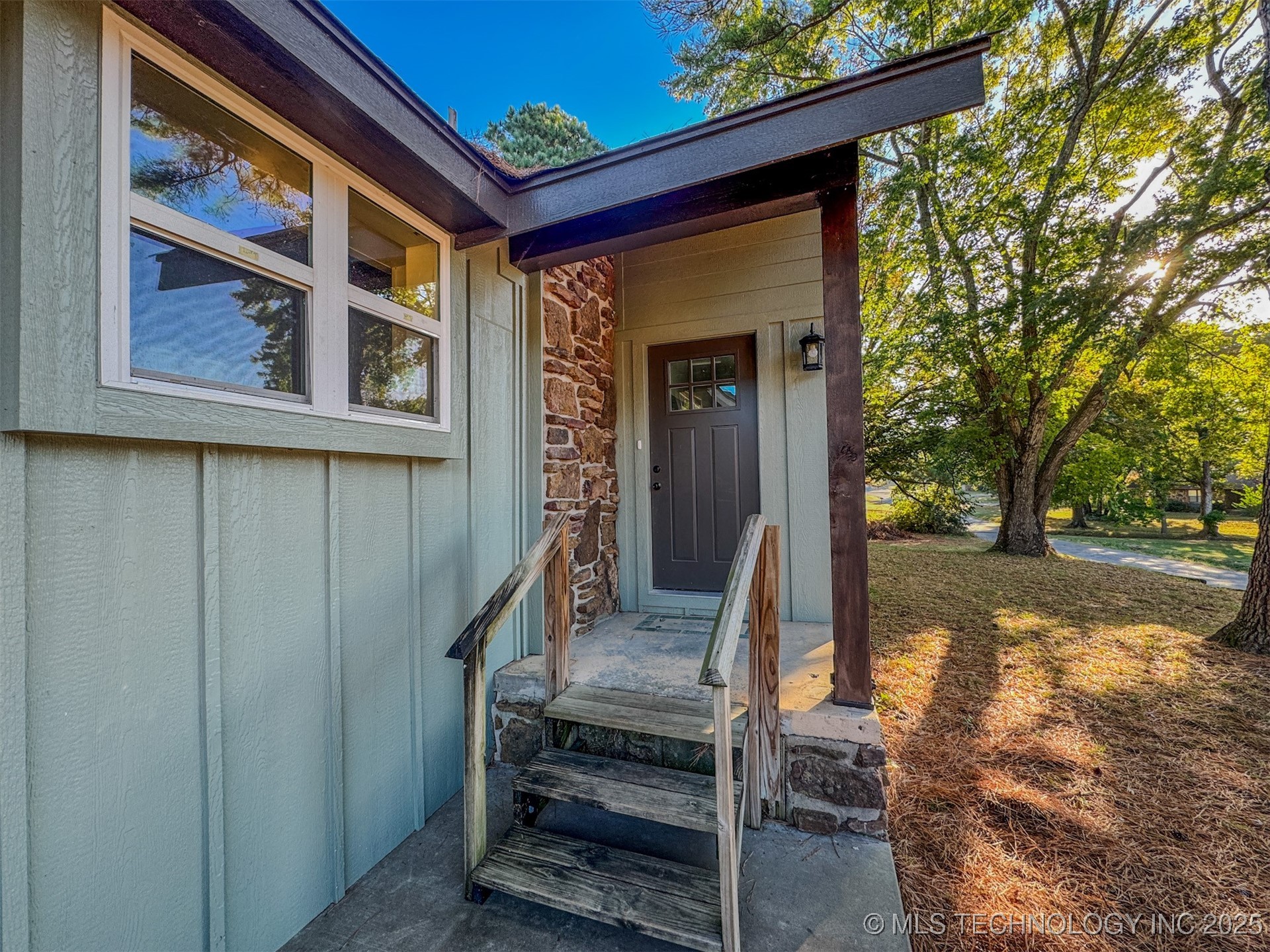 305 Wheeler Street Property Photo 6