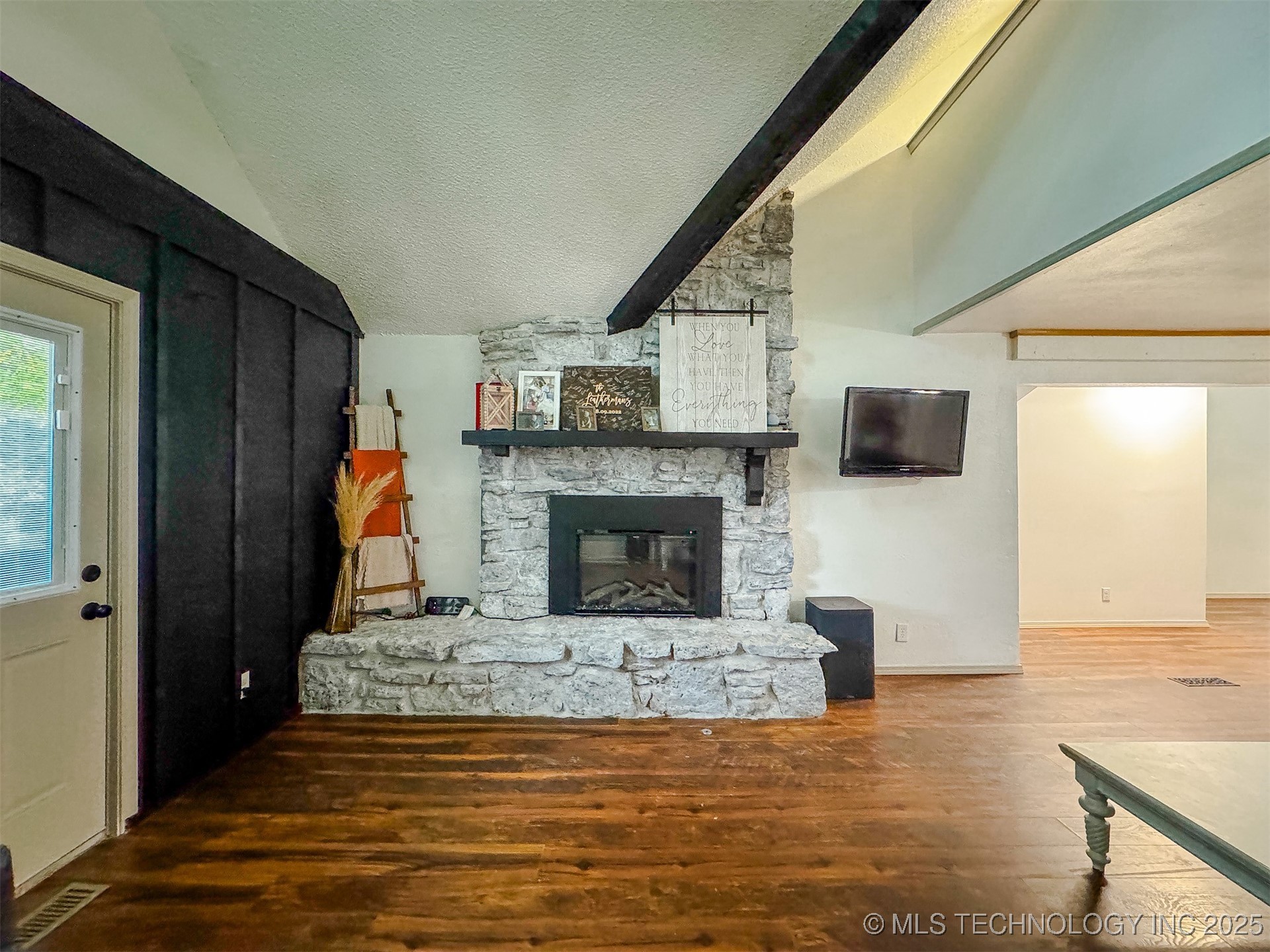 305 Wheeler Street Property Photo 16