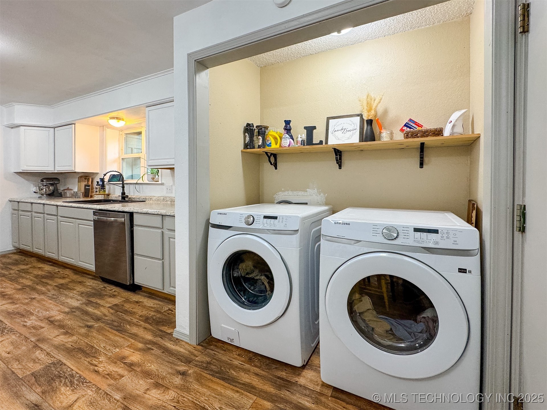 305 Wheeler Street Property Photo 28