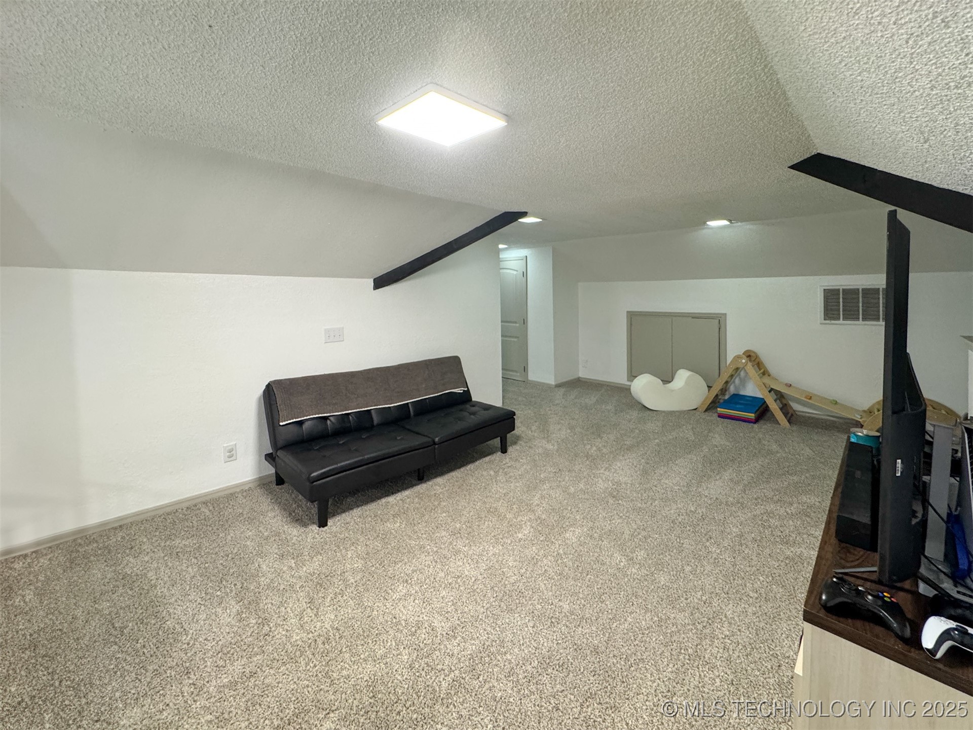 305 Wheeler Street Property Photo 57