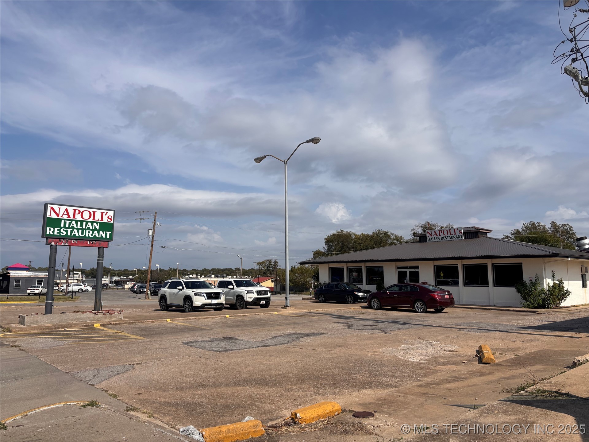 4 S Commerce Property Photo 2