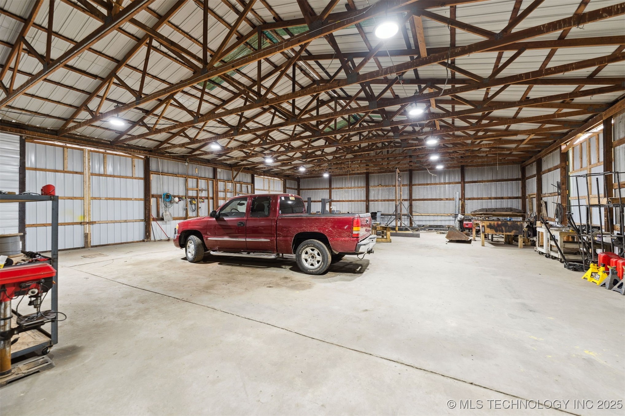 415 N Maple Street Property Photo 19