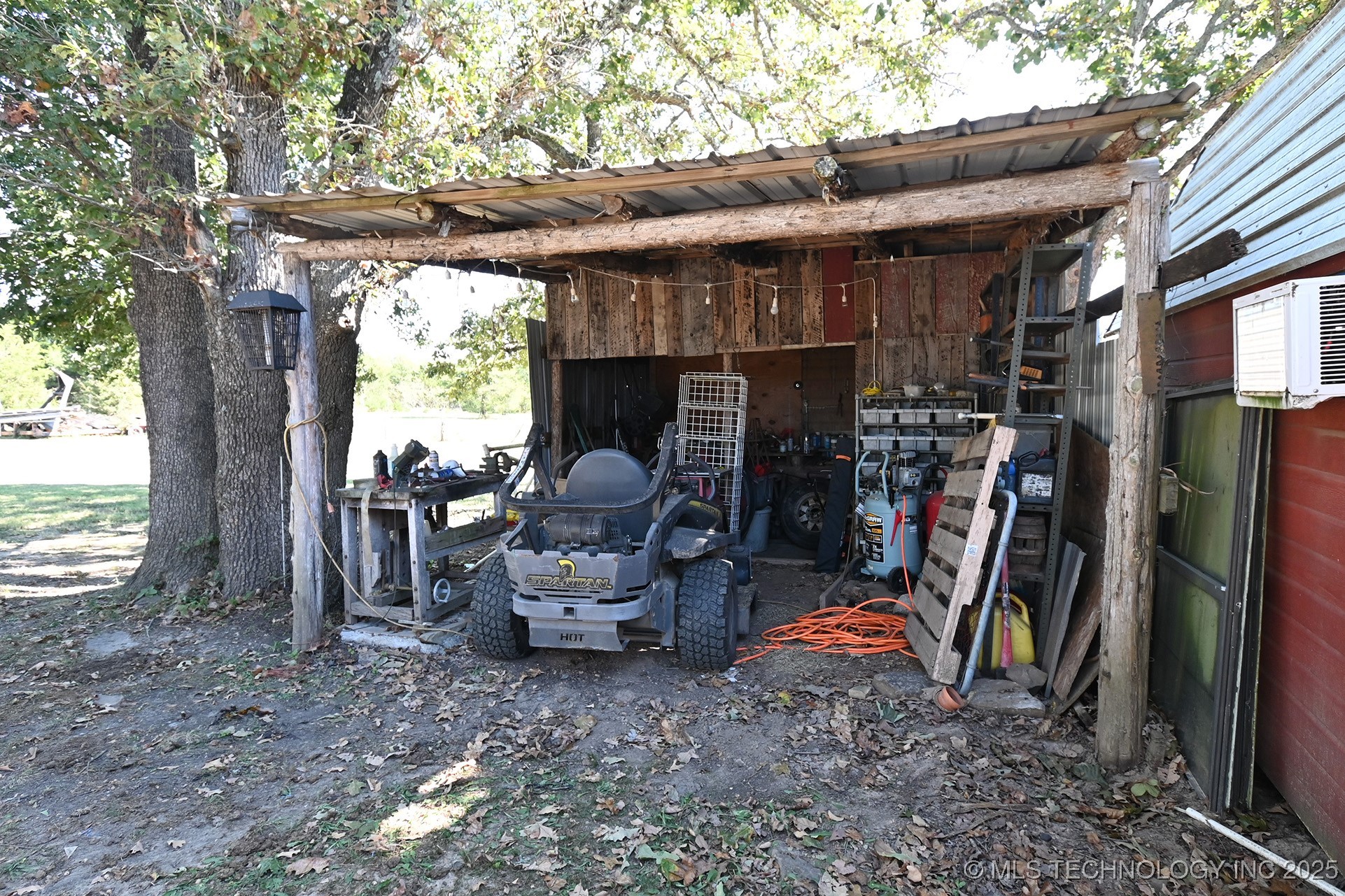 446872 E 1011 Road Property Photo 37