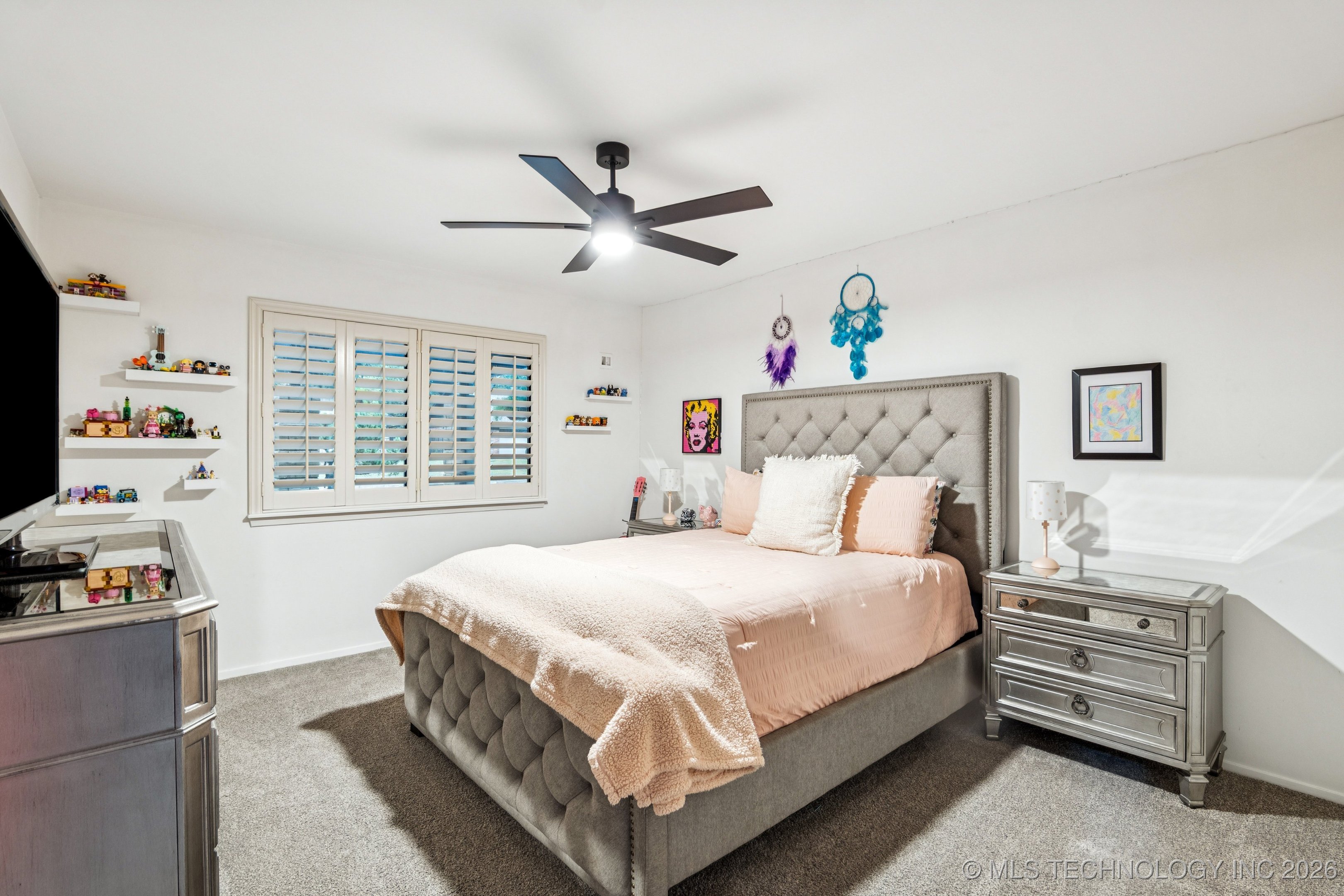 2910 E 76th Place Property Photo 26