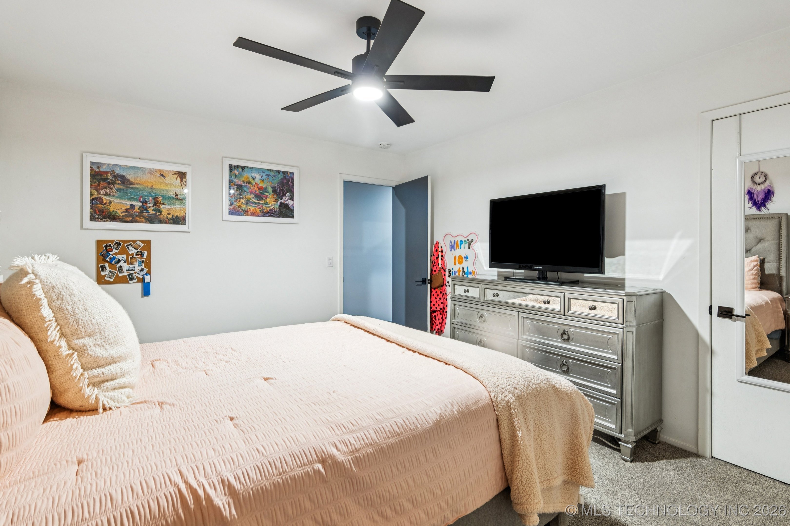 2910 E 76th Place Property Photo 27