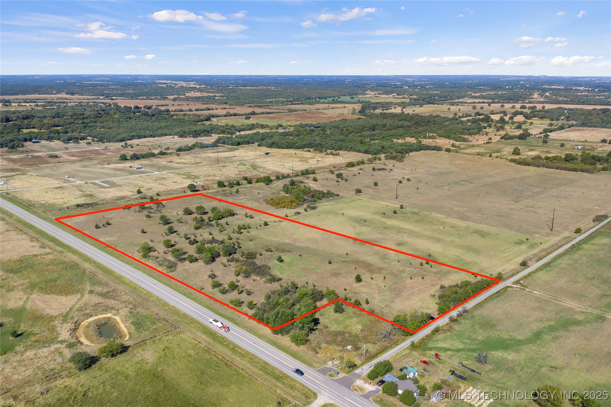 001 Cactus Lane Property Photo 7